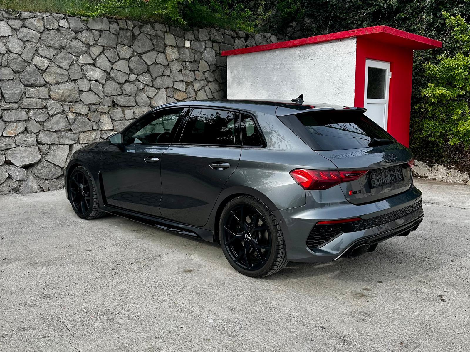 Audi RS3 2.5 TFSI Quattro Sportback - Black Edition, fotografija 4