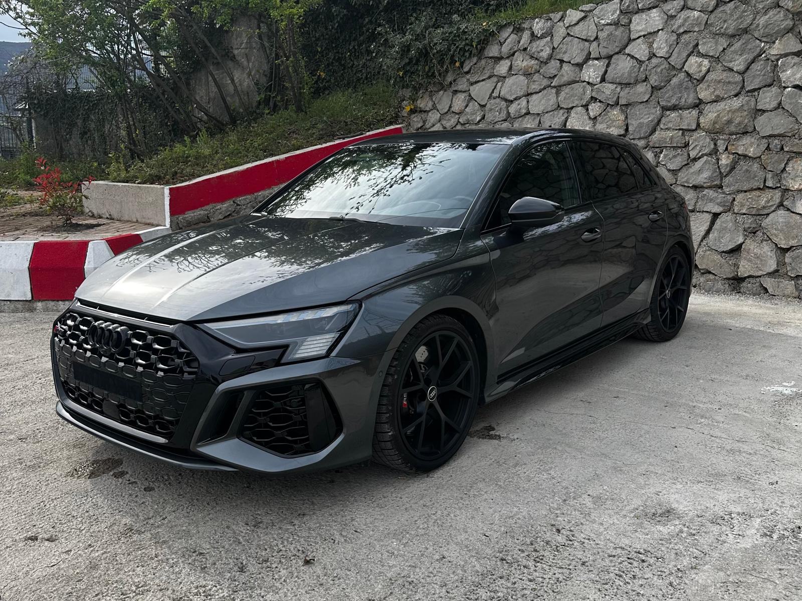 Audi RS3 2.5 TFSI Quattro Sportback - Black Edition, fotografija 3