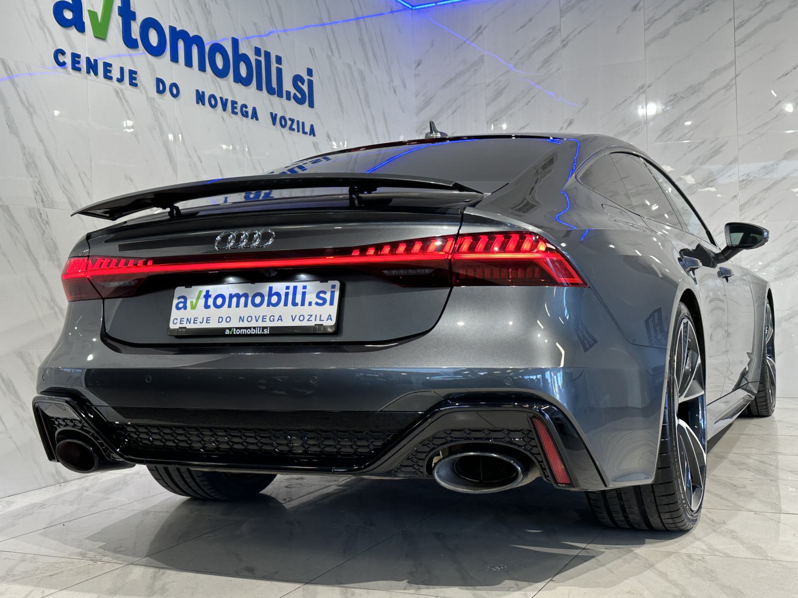 Audi RS7 4.0 TFSI |SoftC|NightV|HUD|Masaža|Hlajenje|ACC|R22, fotografija 7