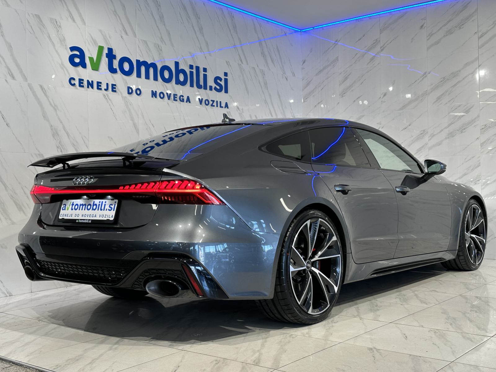 Audi RS7 4.0 TFSI |SoftC|NightV|HUD|Masaža|Hlajenje|ACC|R22, fotografija 5