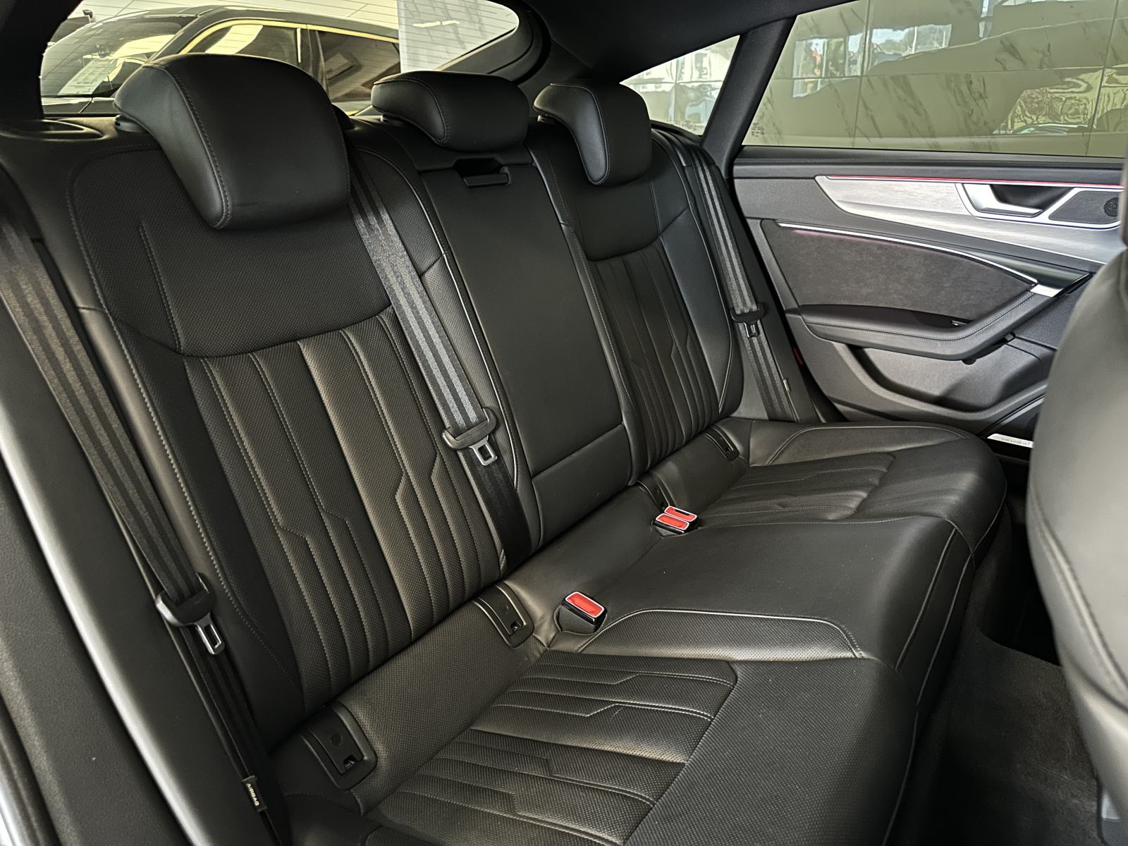 Audi RS7 4.0 TFSI |SoftC|NightV|HUD|Masaža|Hlajenje|ACC|R22, fotografija 19