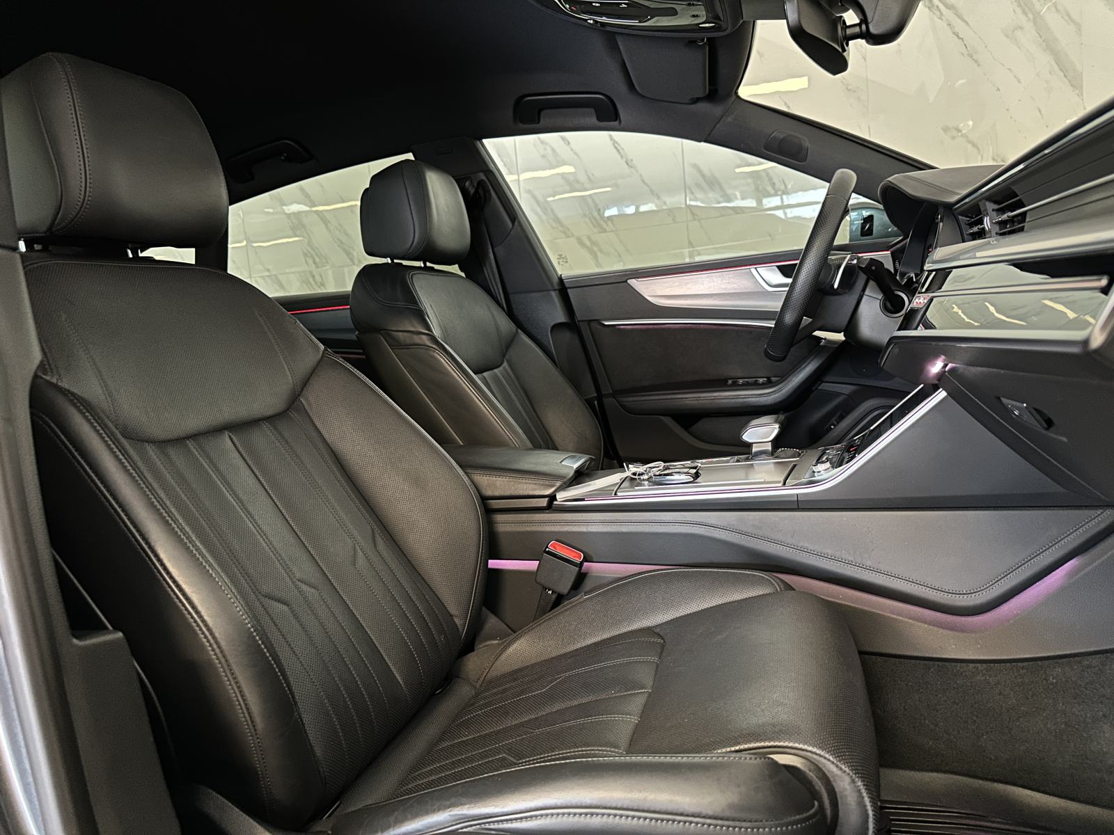 Audi RS7 4.0 TFSI |SoftC|NightV|HUD|Masaža|Hlajenje|ACC|R22, fotografija 17