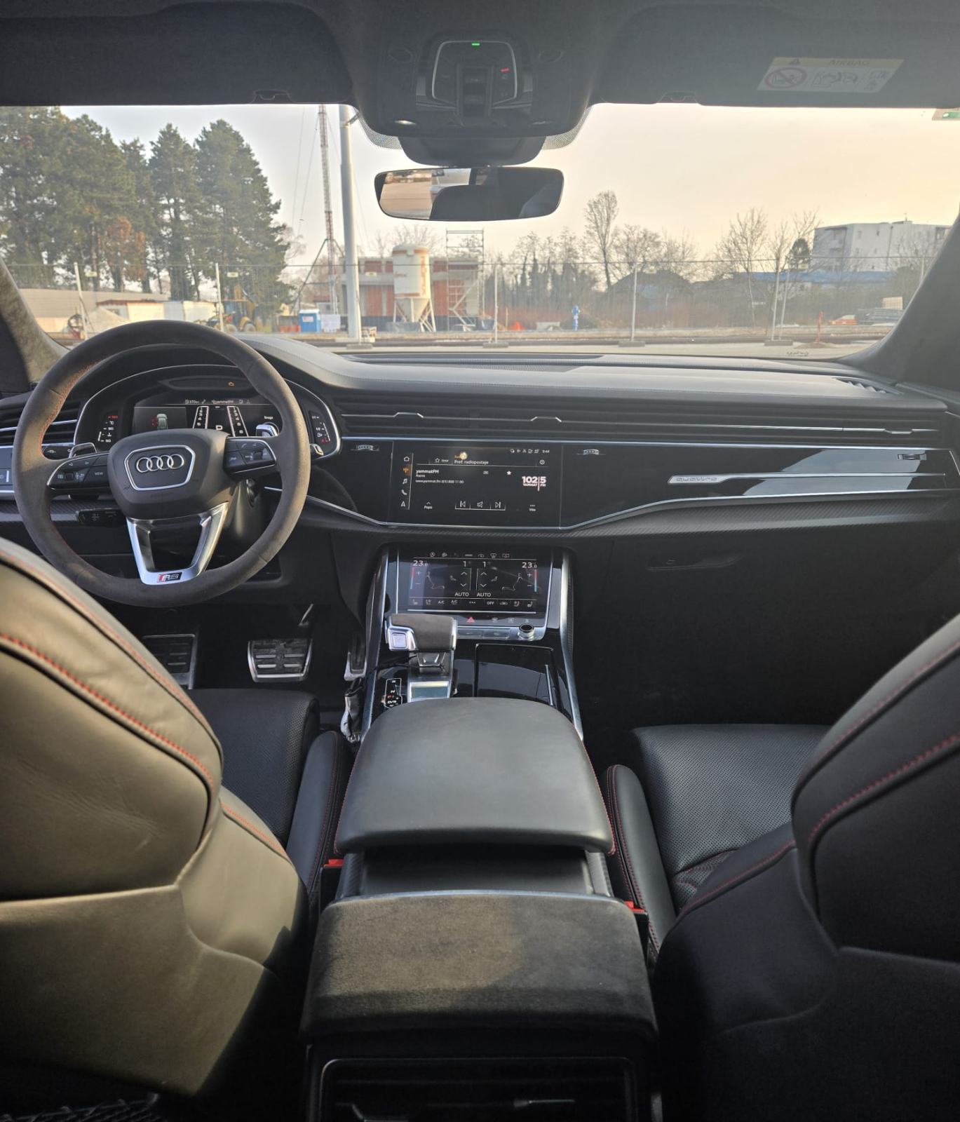 Audi RSQ8 SUV - top speed 305 km/h, u PDVu, pogled izvana - slika 5