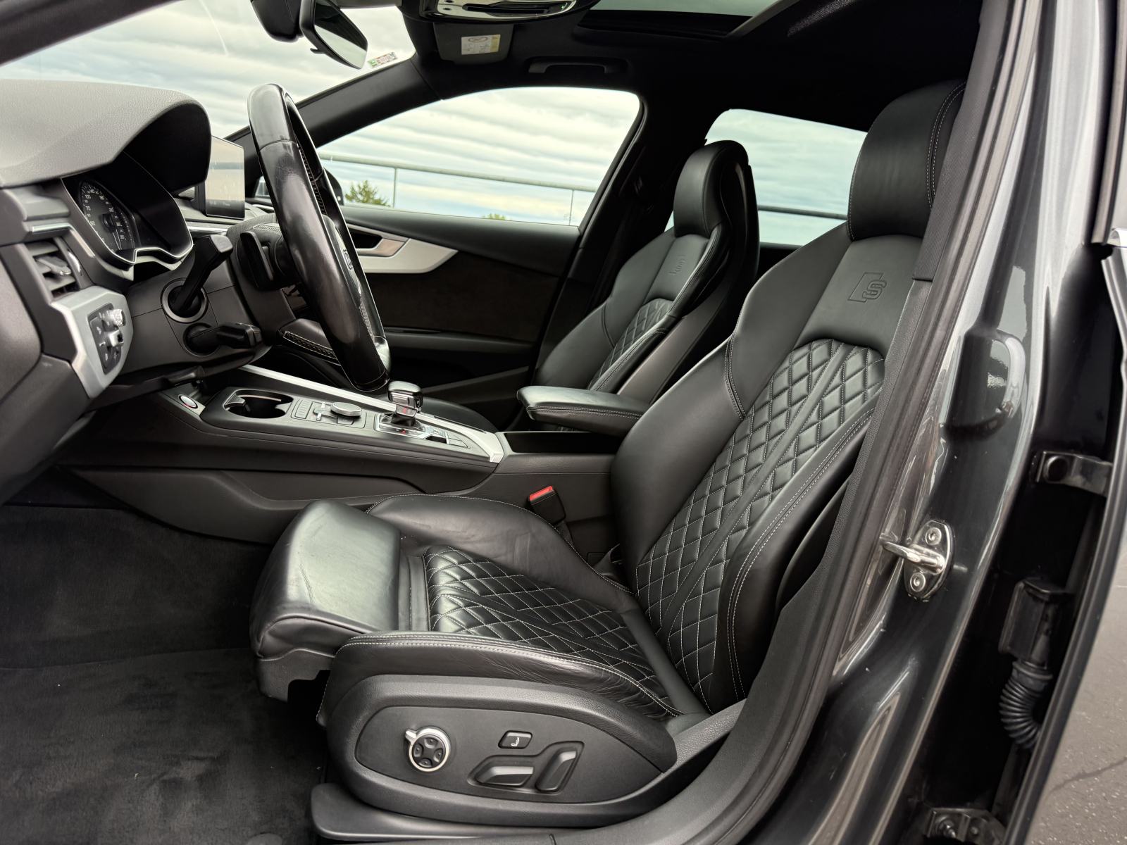 Audi S4 Avant 3.0 TFSI V6 Quattro 354KS *PANORAMA*HEAD UP*MATRIX*KOŽA, fotografija 10