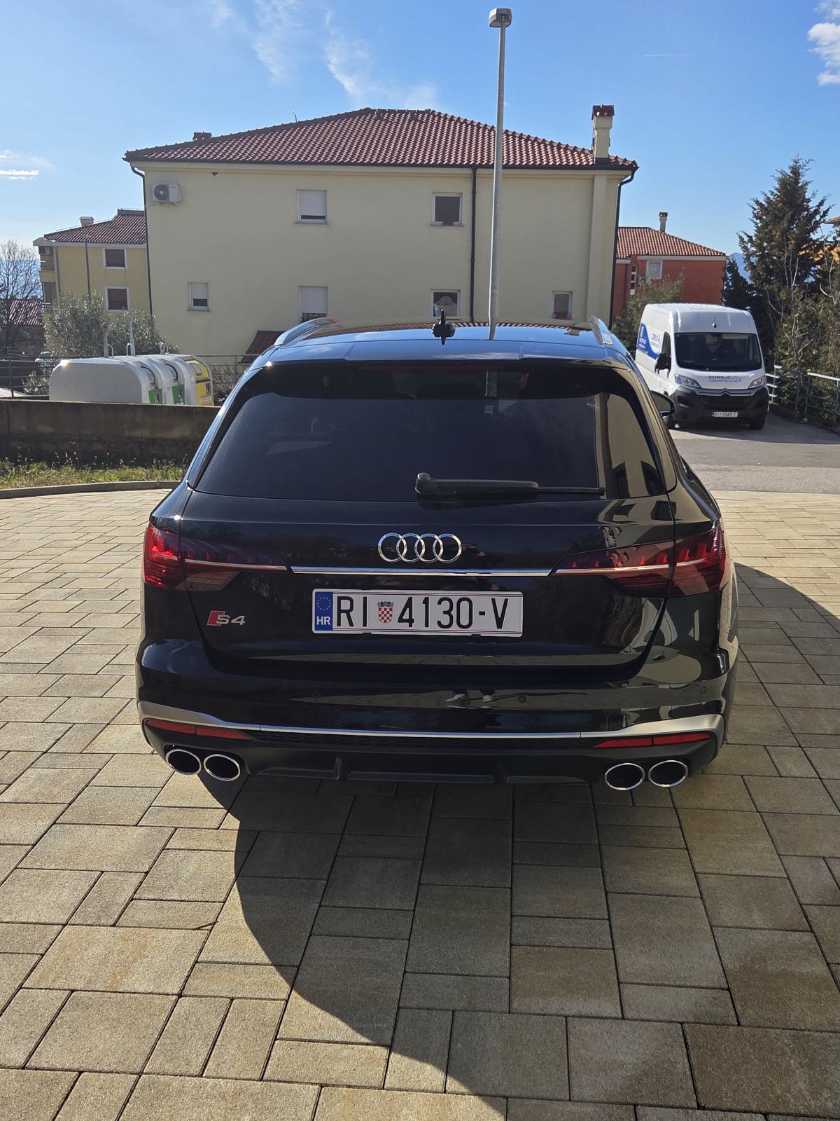 Audi S4 Avant A4 automatik, pogled izvana - slika 5
