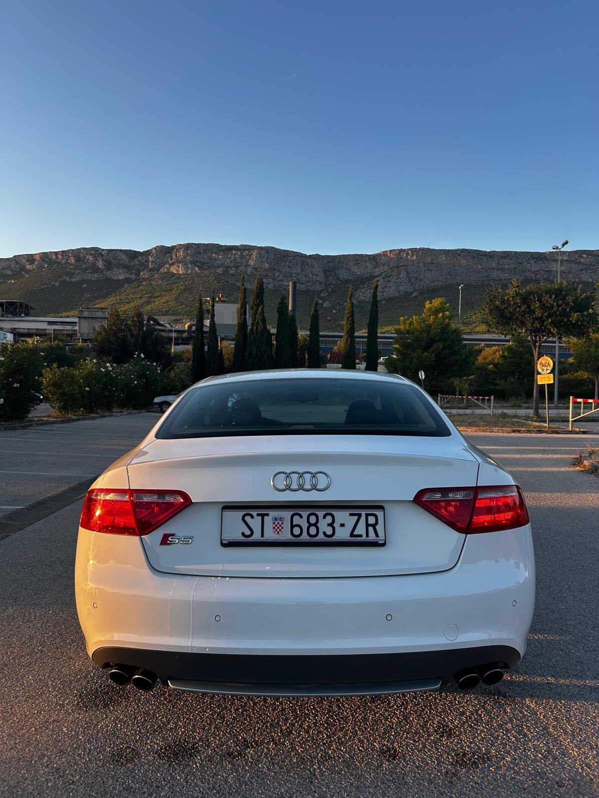 Audi S5 AUDI S5 4.2 FSI V8 QUATTRO, fotografija 4