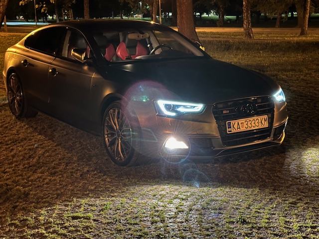 Audi S5 sportback automatik - TOP stanje, fotografija 11