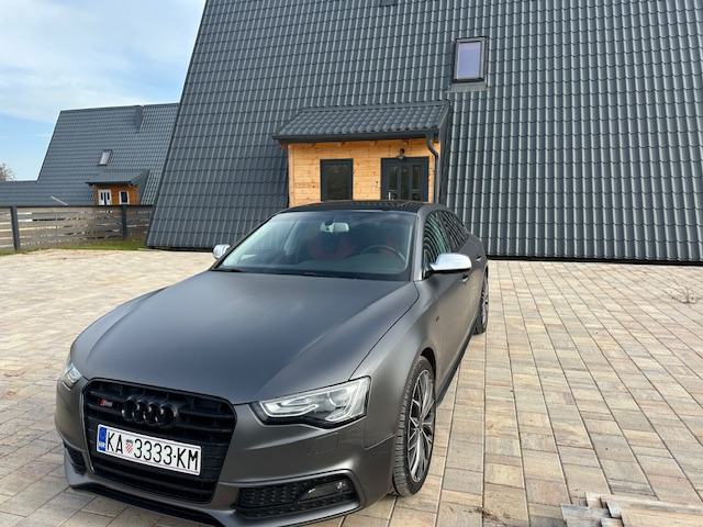 Audi S5 sportback automatik - TOP stanje, fotografija 13