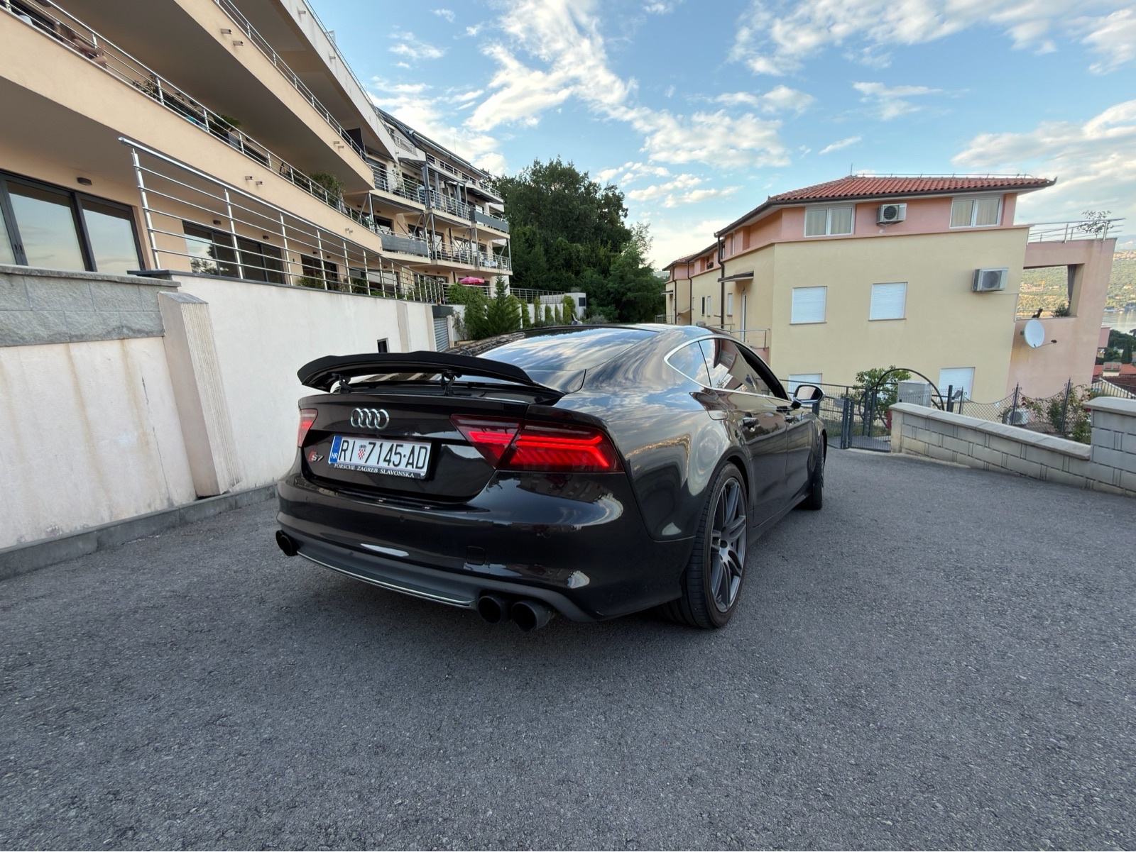 Audi S7 4.0tfsi quattro v8 ABT 420 ks,HR auto,Registriran godinu dana!, fotografija 6