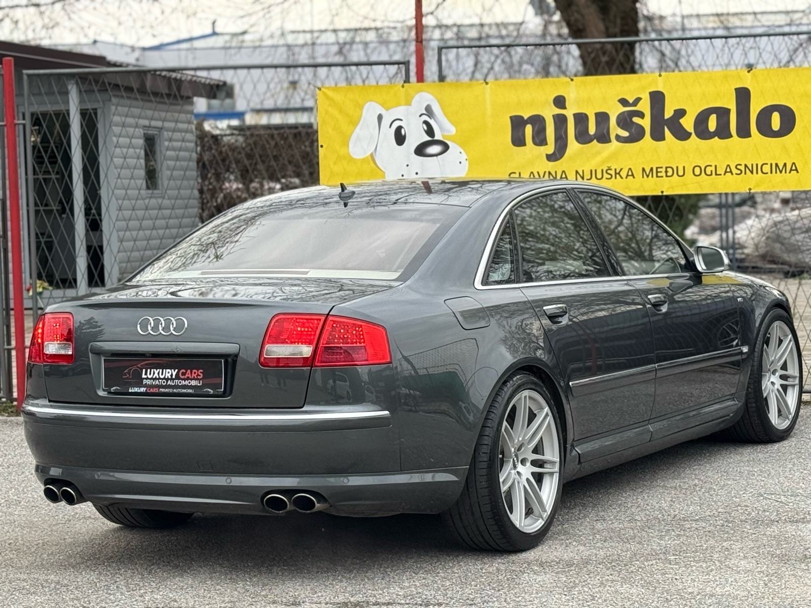 Audi S8 5,2 V10 450ks F1 Keramičke kočnice,Bang&Olfusen,TV,Klapne,20”, fotografija 3
