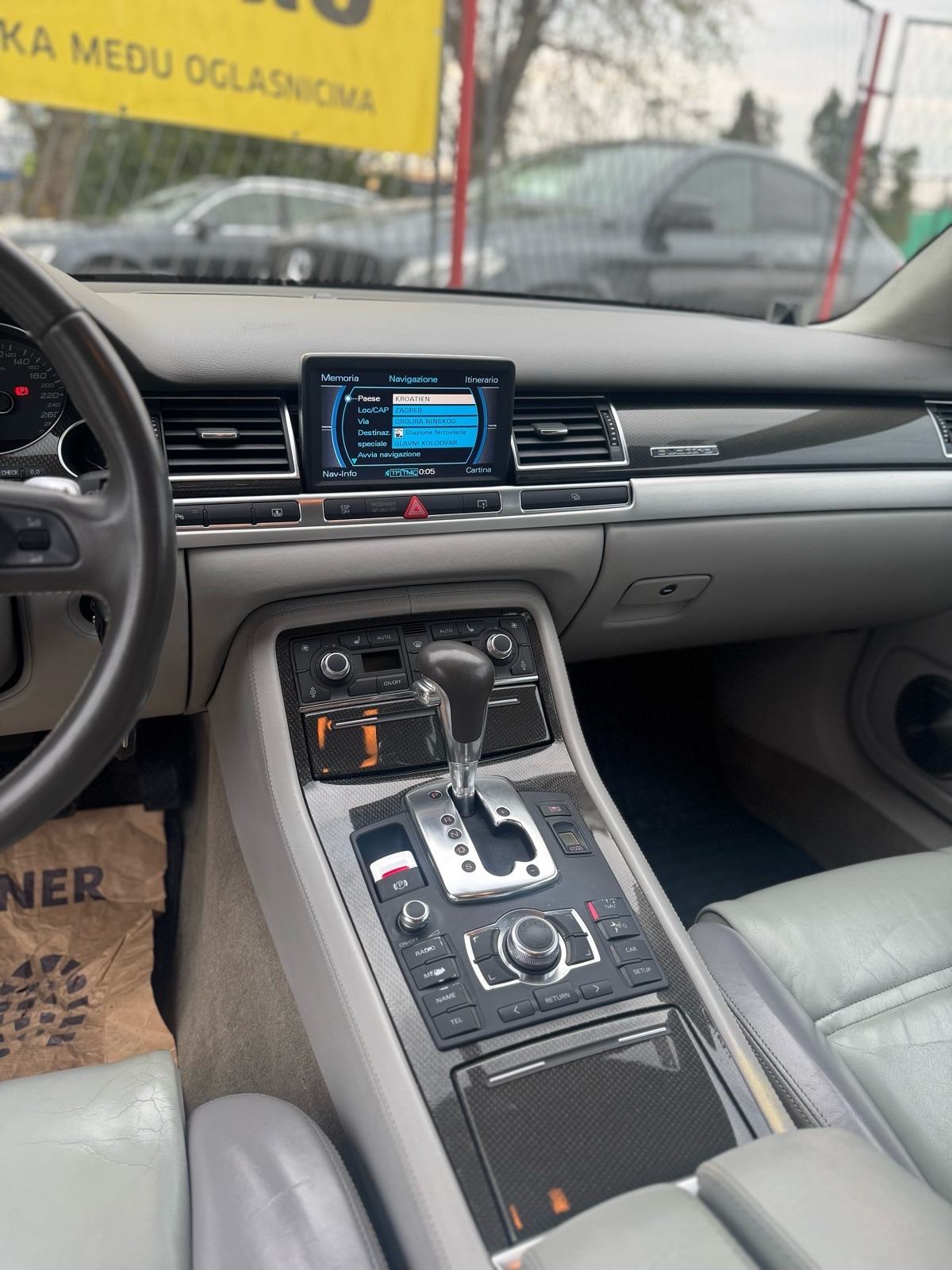 Audi S8 5,2 V10 450ks F1 Keramičke kočnice,Bang&Olfusen,TV,Klapne,20”, fotografija 9