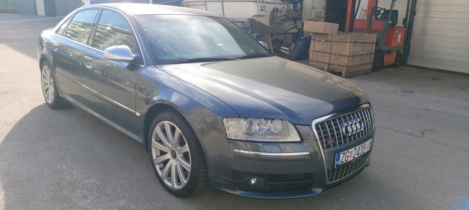 Audi S8 5,2 V10,full oprema,odlično stanje,kasko, fotografija 11