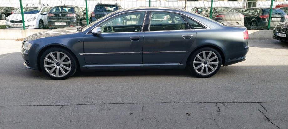 Audi S8 5,2 V10,full oprema,odlično stanje,kasko, fotografija 14