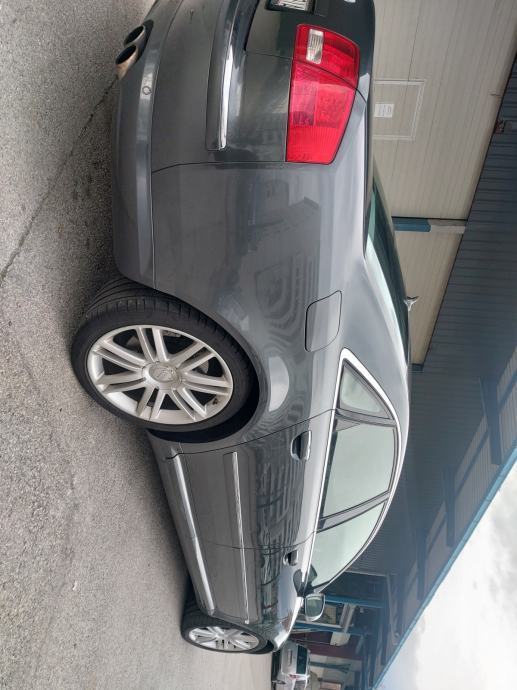 Audi S8 5,2 V10,full oprema,odlično stanje,kasko, fotografija 9