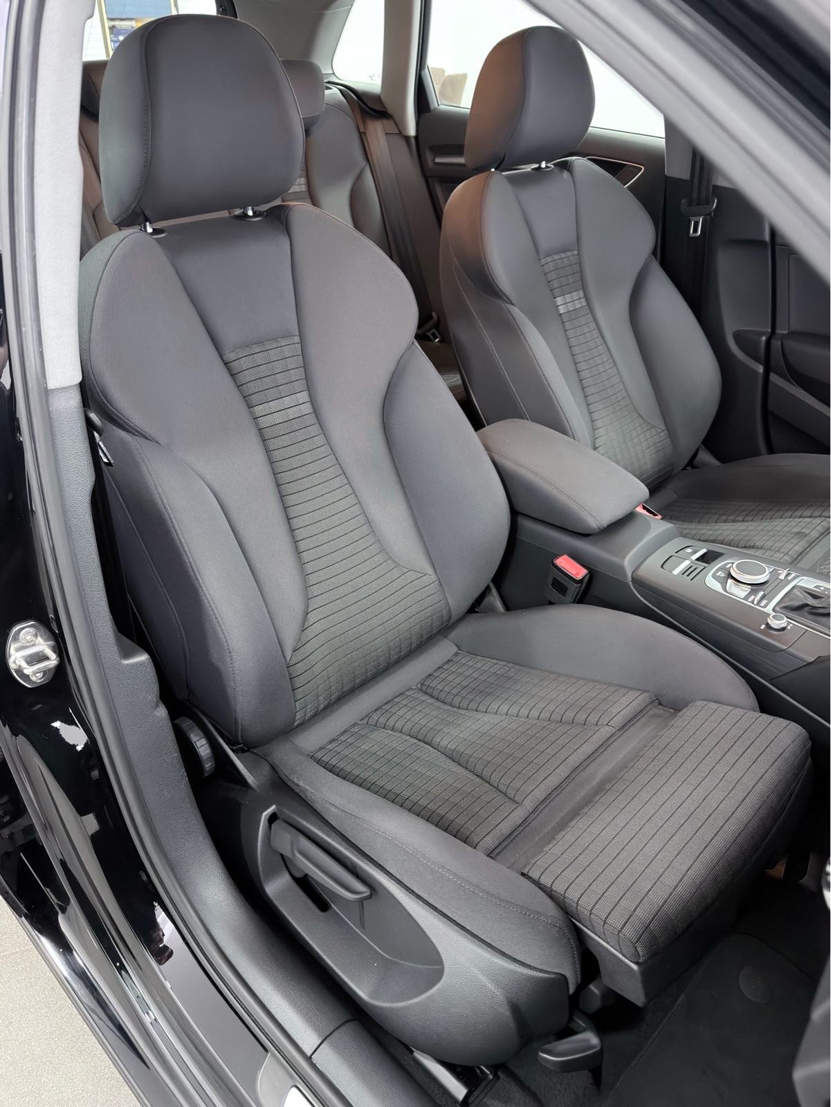 ♦️AUDI A3 2.0TDI S-TRONIC♦️JAMSTVO♦️SPORT~XENON~LED~NAVI~ALU~SENZORI♦️, fotografija 15