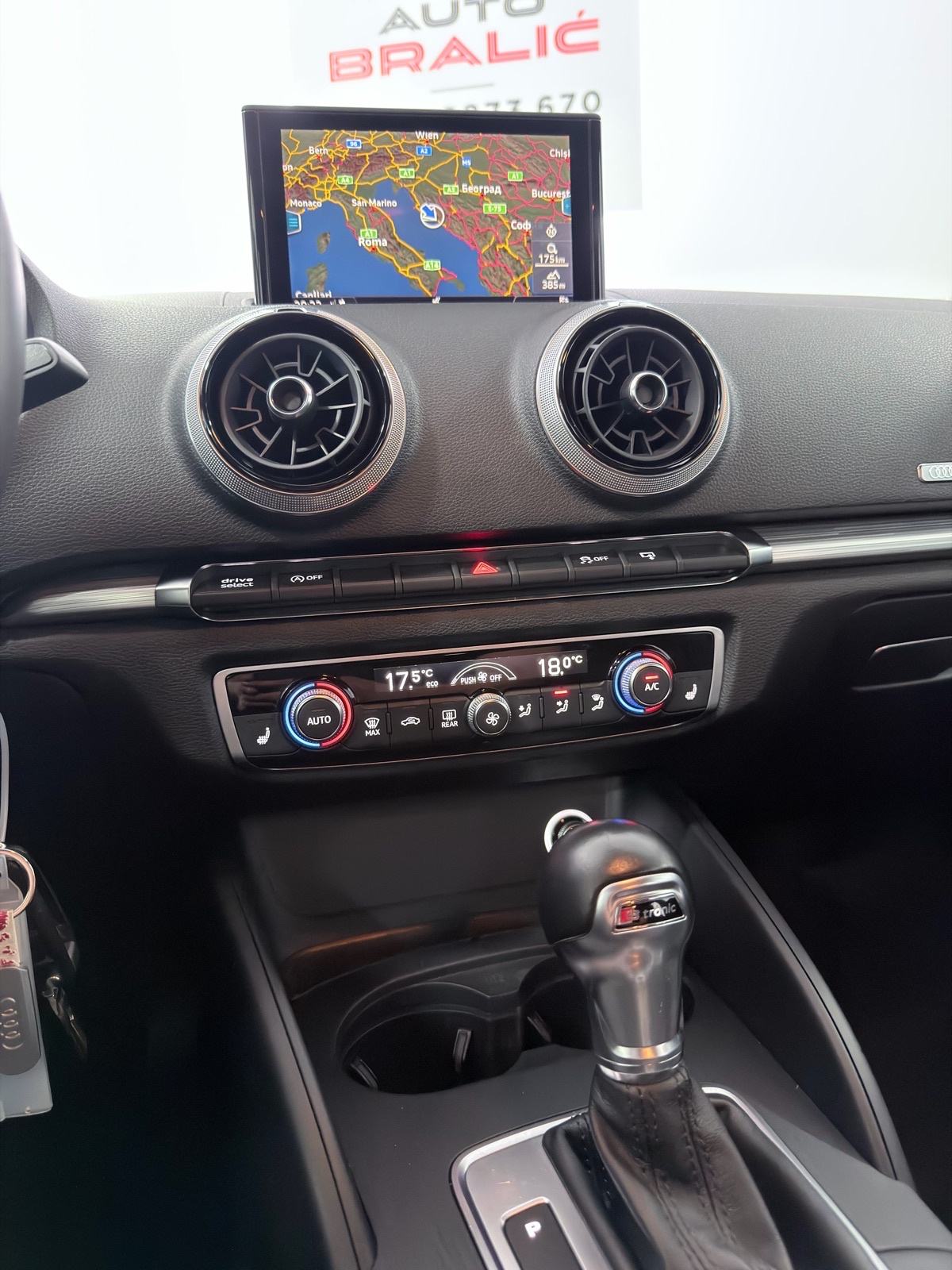 ♦️AUDI A3 2.0TDI S-TRONIC♦️JAMSTVO♦️SPORT~XENON~LED~NAVI~ALU~SENZORI♦️, fotografija 18