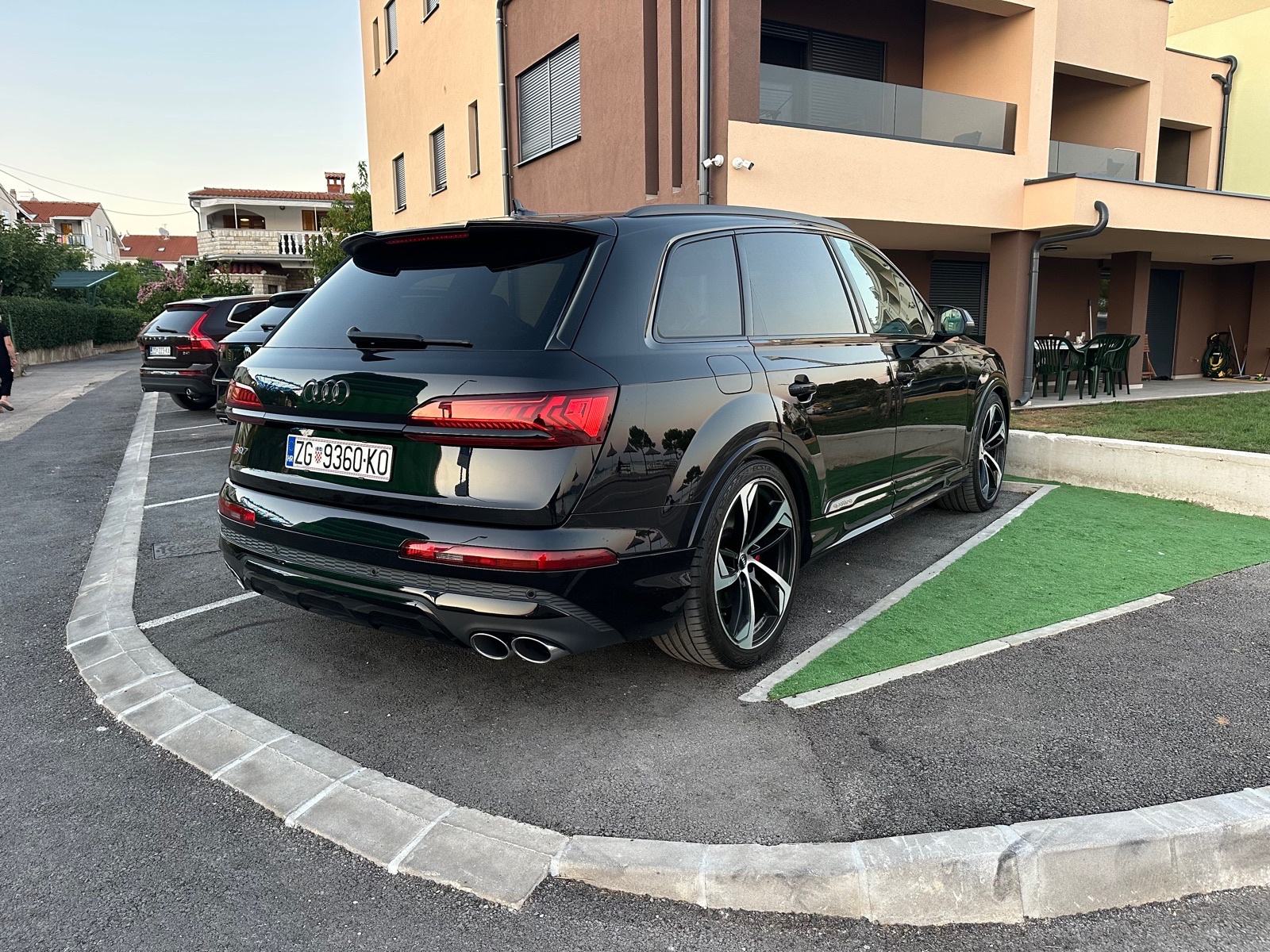 Audi SQ7 4.0TDI V8 Black Edition, fotografija 5