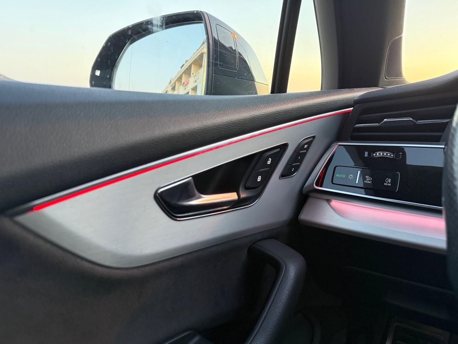 Audi SQ7 4.0TDI V8 Black Edition, fotografija 17