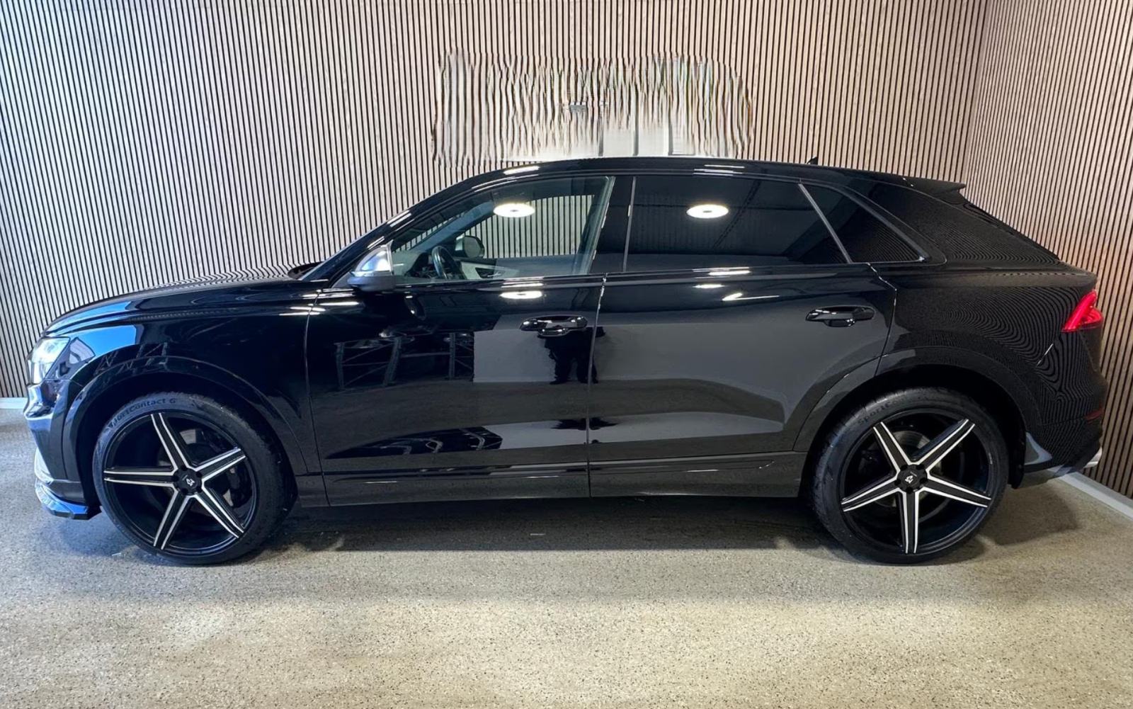 Audi SQ8 QUATTRO - 23", PANORAMA, BANG&O, VIRTUAL COCKPIT, pogled izvana - slika 2