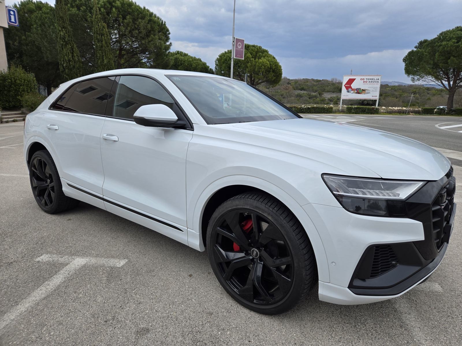 Audi SQ8 TFSI automatik, fotografija 8