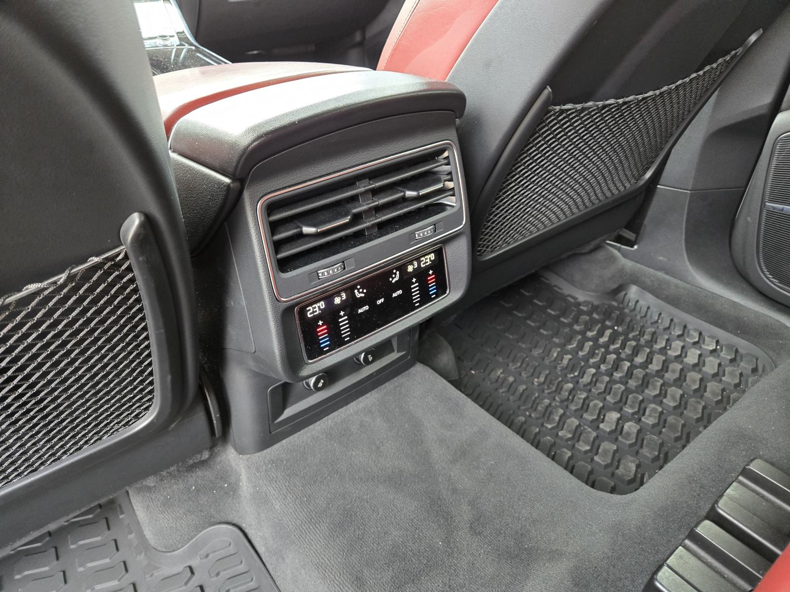 Audi SQ8 TFSI automatik, fotografija 12