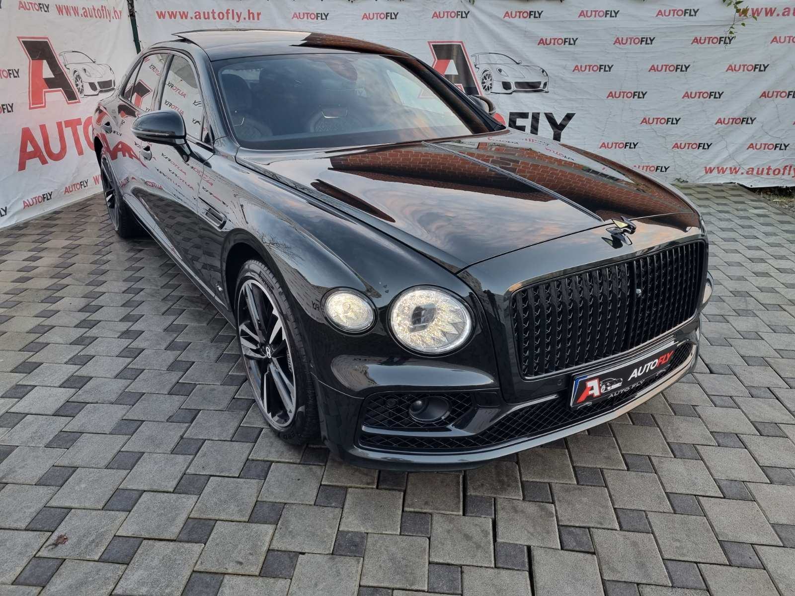 Bentley Flying Spur V8 First Edition, Panorama, Keyless, 360 kam, 21 ...
