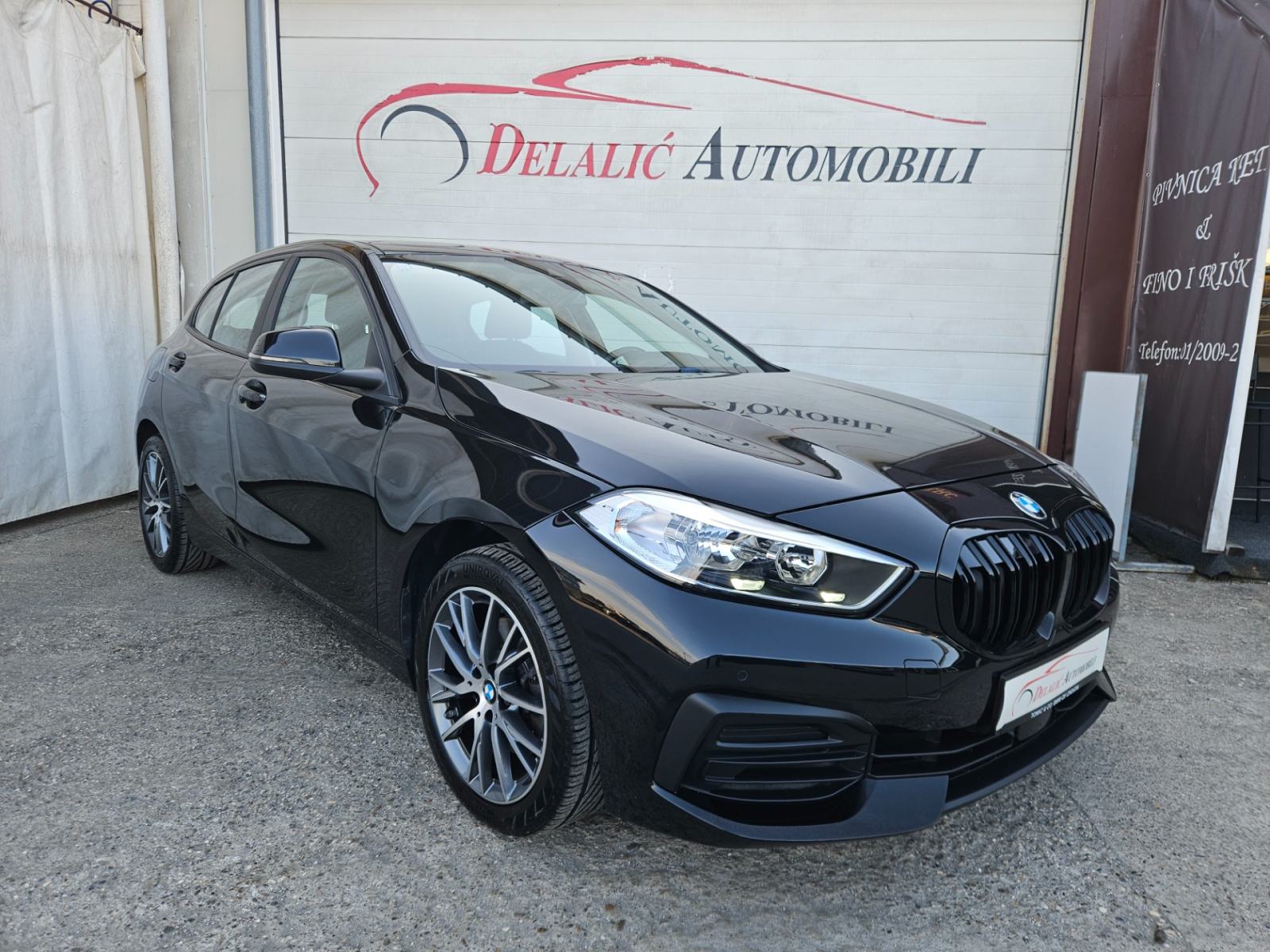 BMW 1 Series 118d,40300 km,1 GOD.REGISTRIRAN,ODLICNO STANJE!, pogled izvana - slika 2