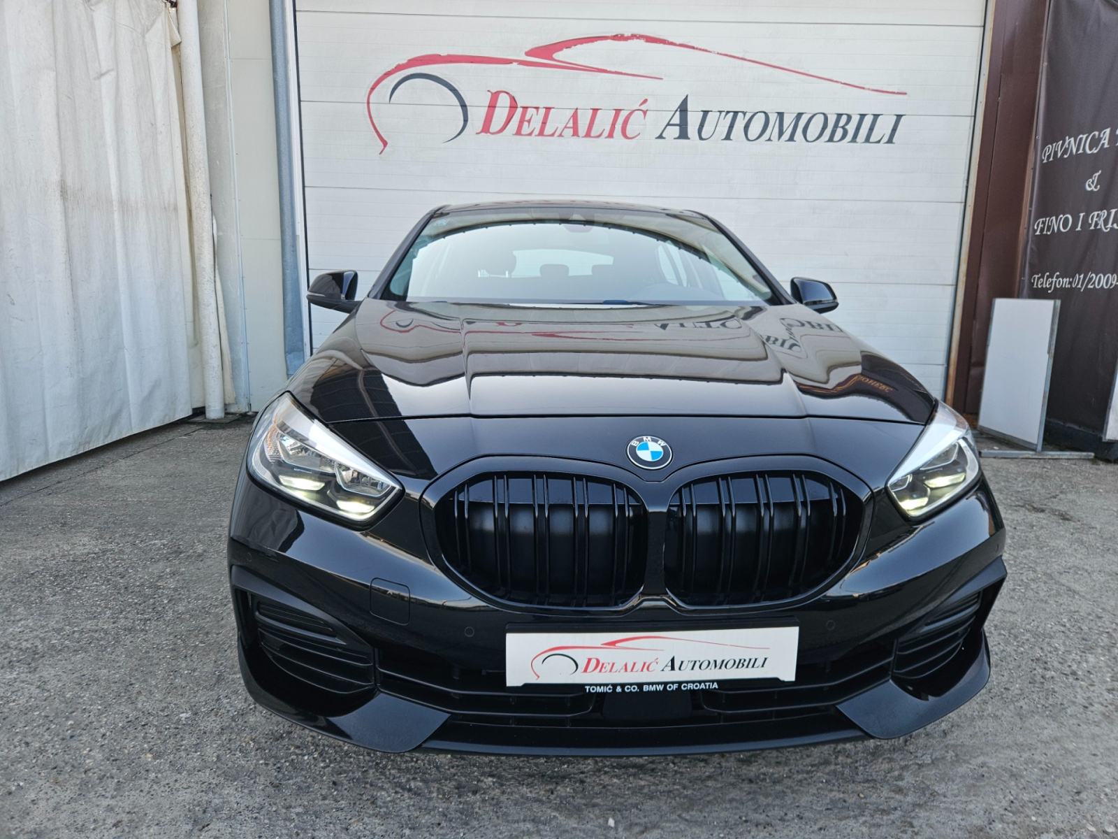 BMW 1 Series 118d,40300 km,1 GOD.REGISTRIRAN,ODLICNO STANJE!, pogled izvana - slika 3
