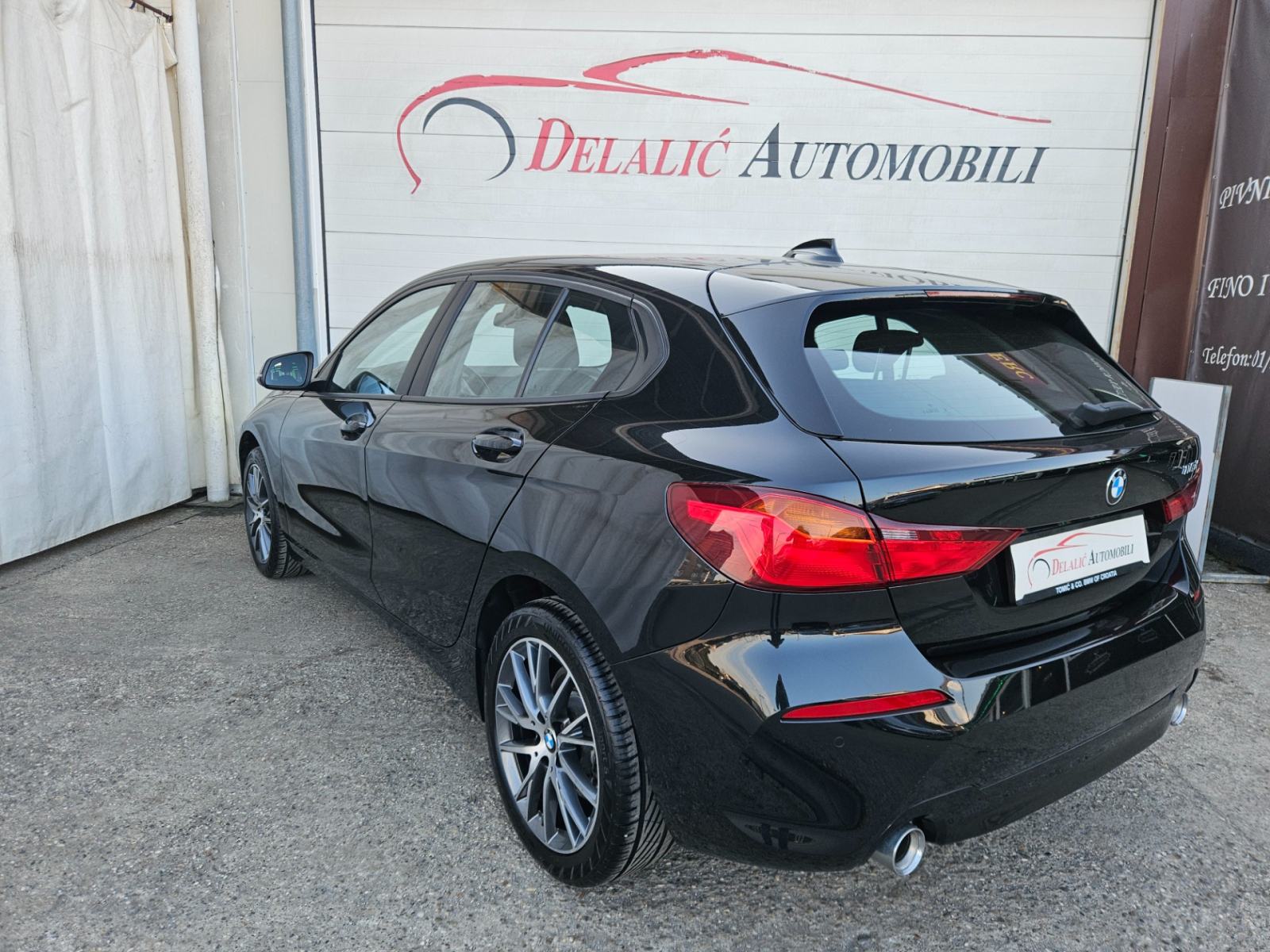 BMW 1 Series 118d,40300 km,1 GOD.REGISTRIRAN,ODLICNO STANJE!, pogled izvana - slika 5