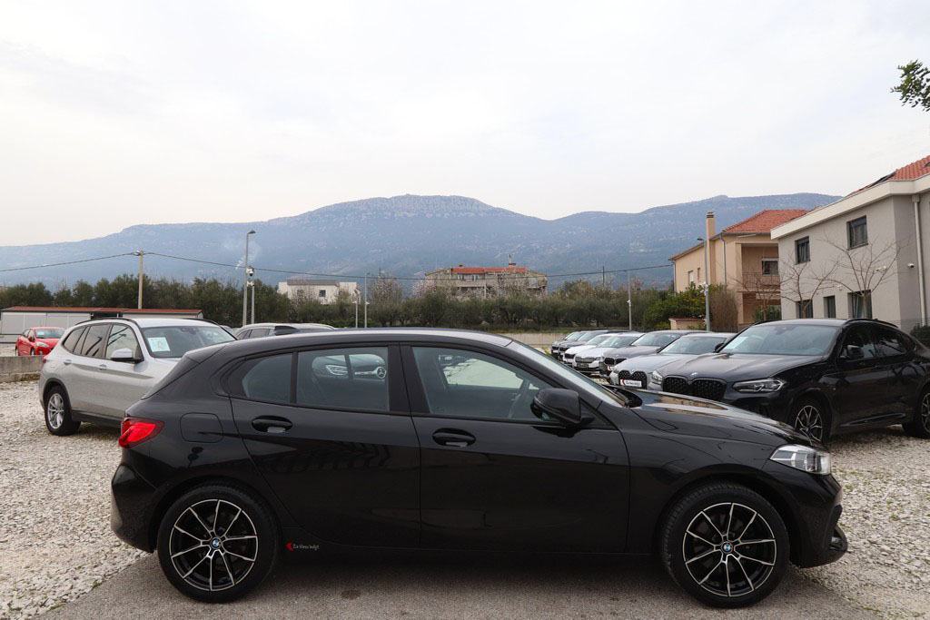-AKCIJA- BMW 116 D Automatik Advantage -Full LED- -Novi model-, pogled izvana - slika 2
