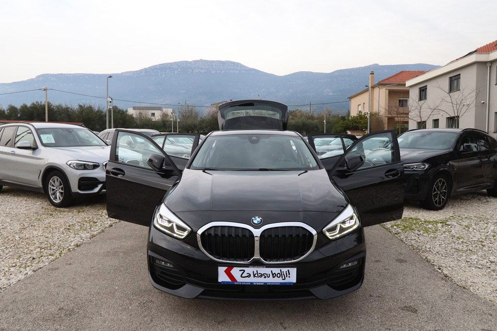 -AKCIJA- BMW 116 D Automatik Advantage -Full LED- -Novi model-, fotografija 13