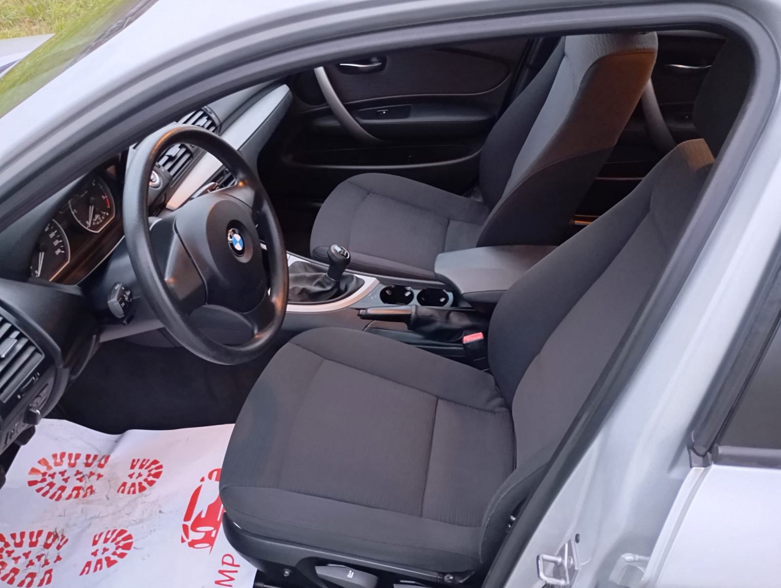 BMW 116d-2011god.mod-KLIMA-alu,5vrata,vlasnica,6brzina,KARTICE, fotografija 10