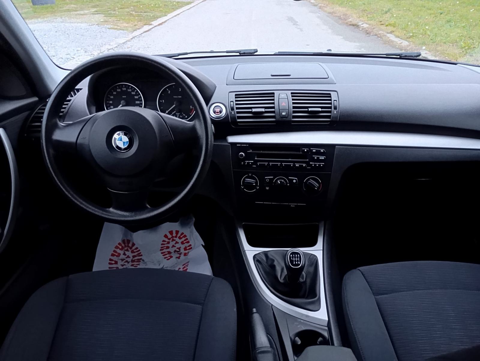 BMW 116d-2011god.mod-KLIMA-alu,5vrata,vlasnica,6brzina,KARTICE, fotografija 12