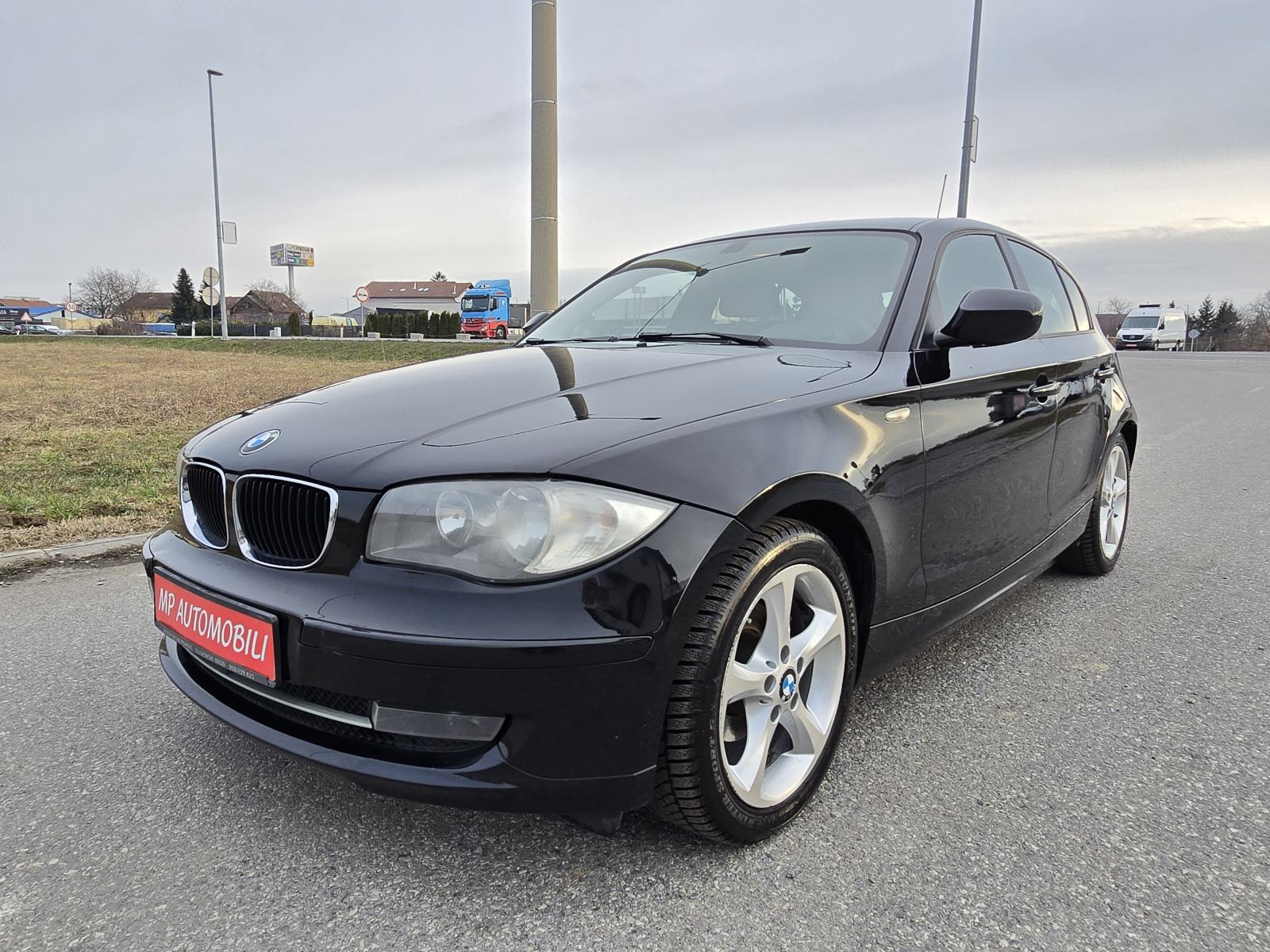 BMW 116d-2012god.mod-KLIMA-alu,5vrata,alu17"6brzina,KARTICE, fotografija 2
