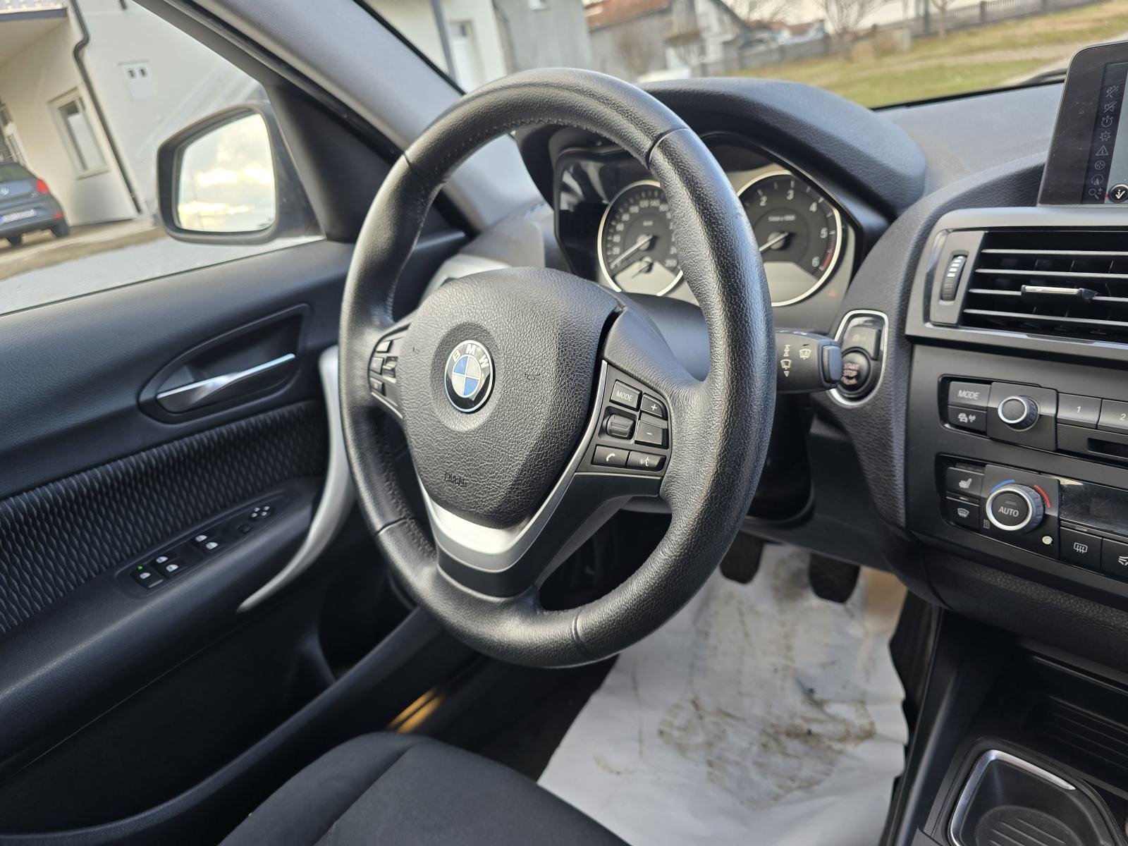 BMW 116d-2012god.mod-NAVIGACIJA-climatronic,176tkm,alu,6brzina,KARTICE, fotografija 12
