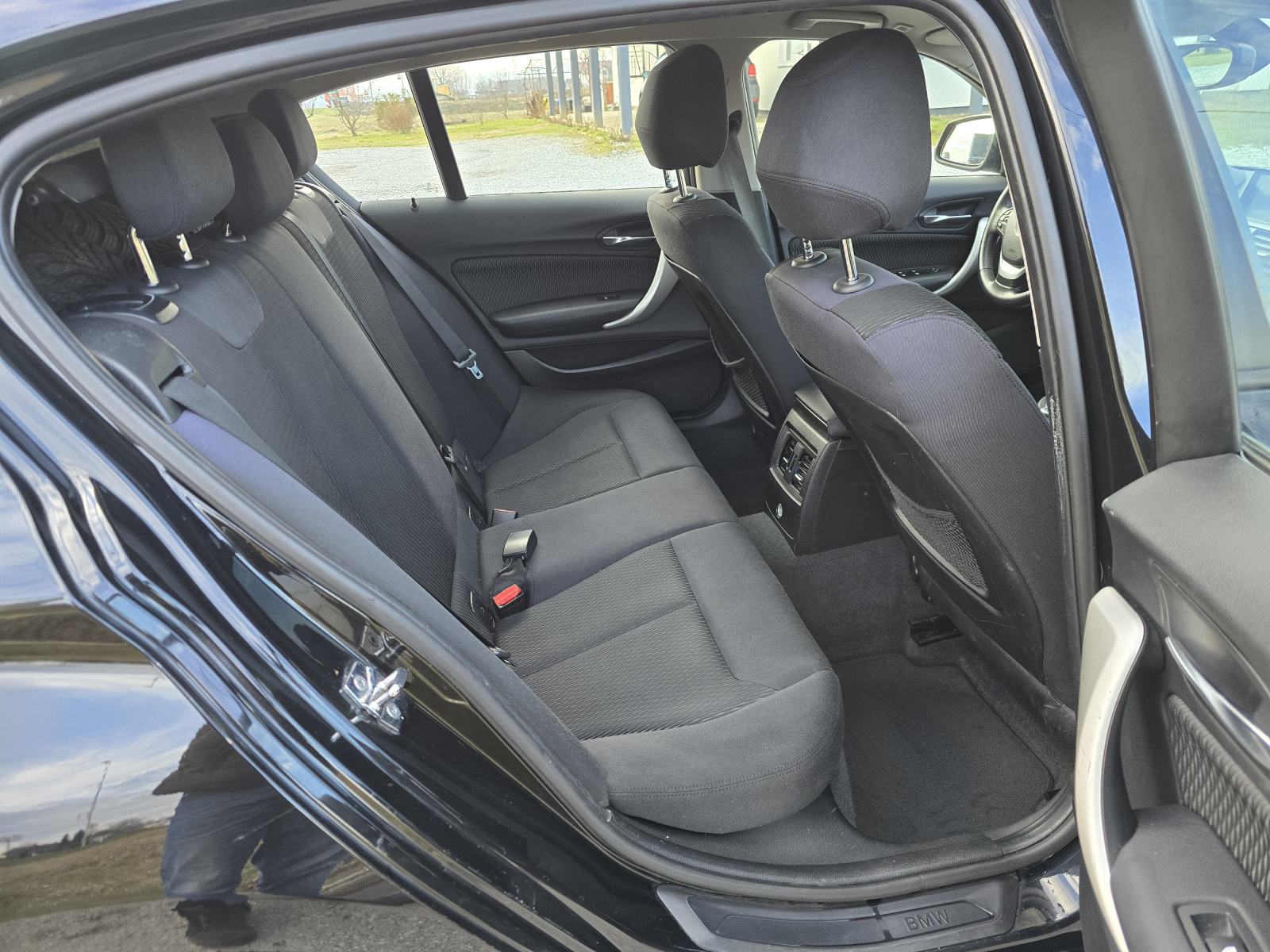 BMW 116d-2012god.mod-NAVIGACIJA-climatronic,176tkm,alu,6brzina,KARTICE, fotografija 20
