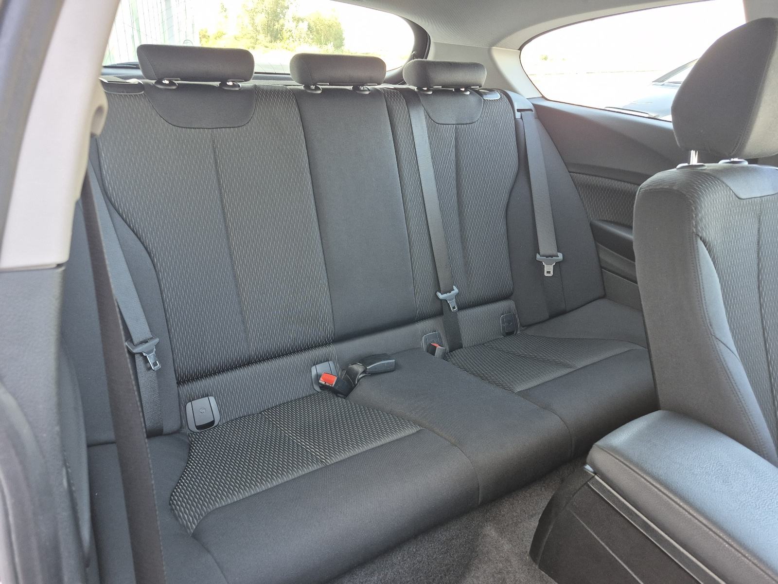 BMW 116d 6 brzina,Klima-automatska,navigacija, senzori,grijanje sjedal, fotografija 20