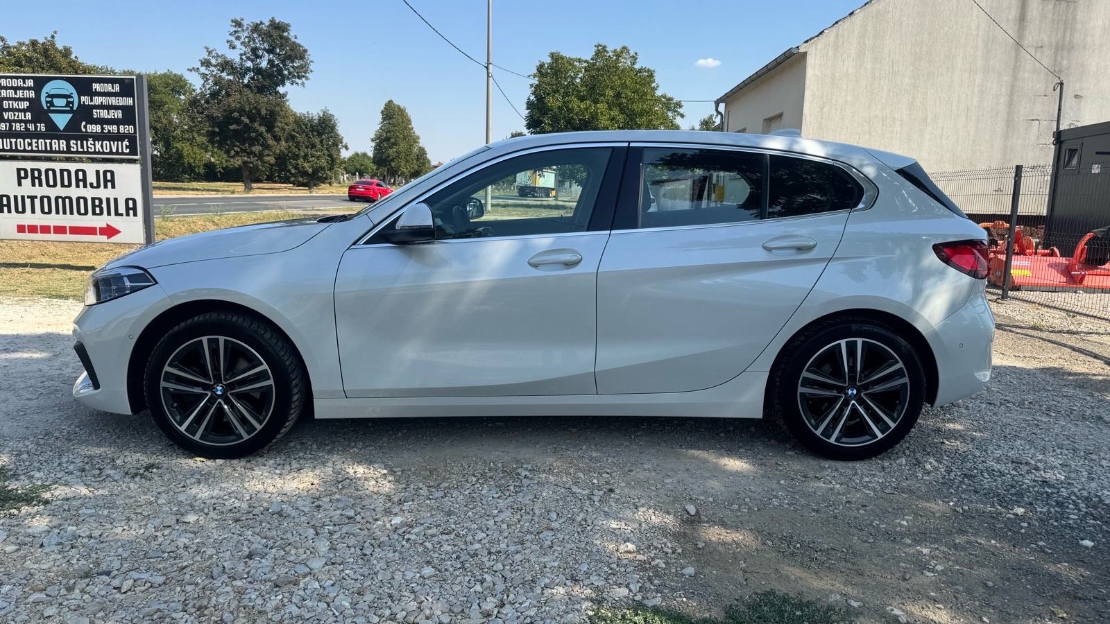 BMW 116D Advantge/Led/Navi/Kam/Leasing/Jamstvo, fotografija 3