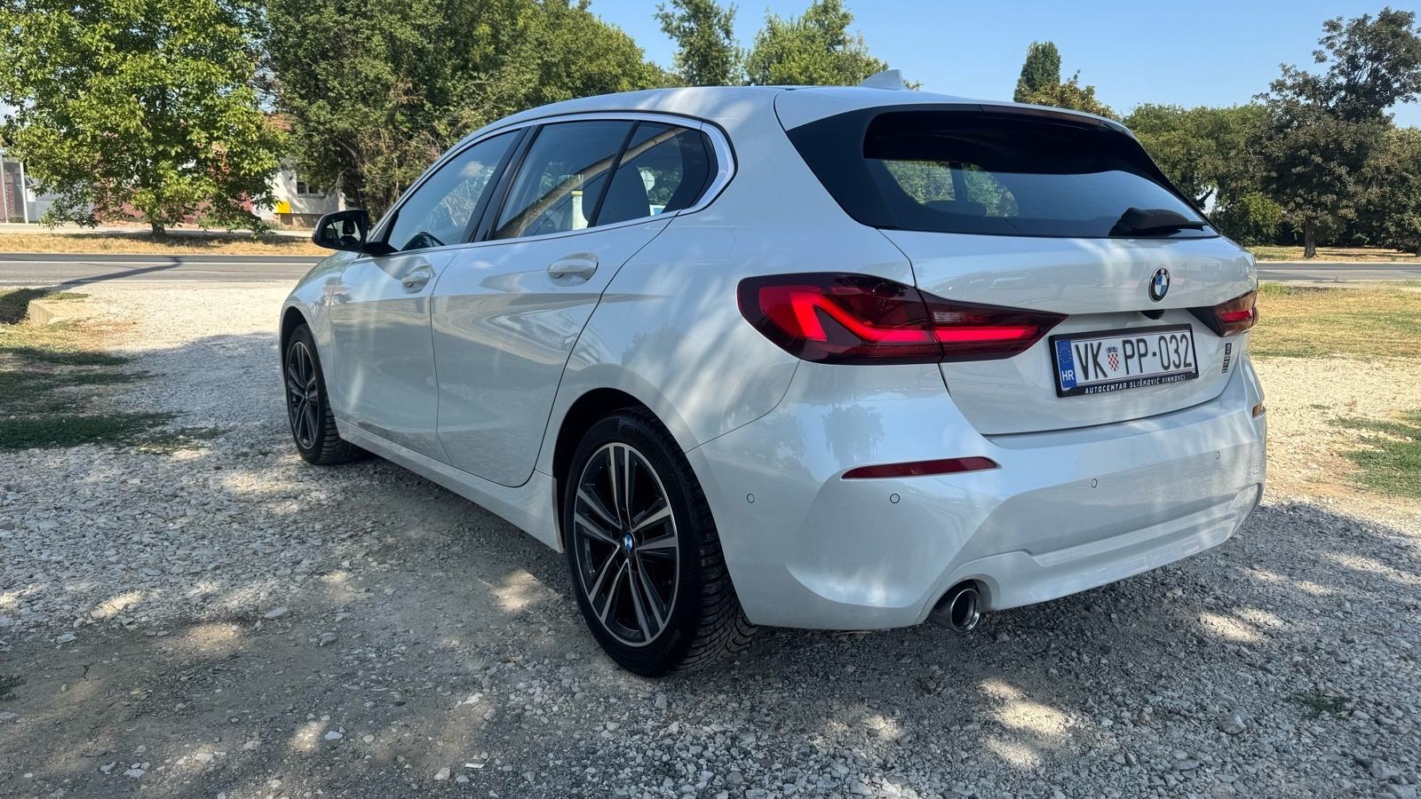 BMW 116D Advantge/Led/Navi/Kam/Leasing/Jamstvo, fotografija 17