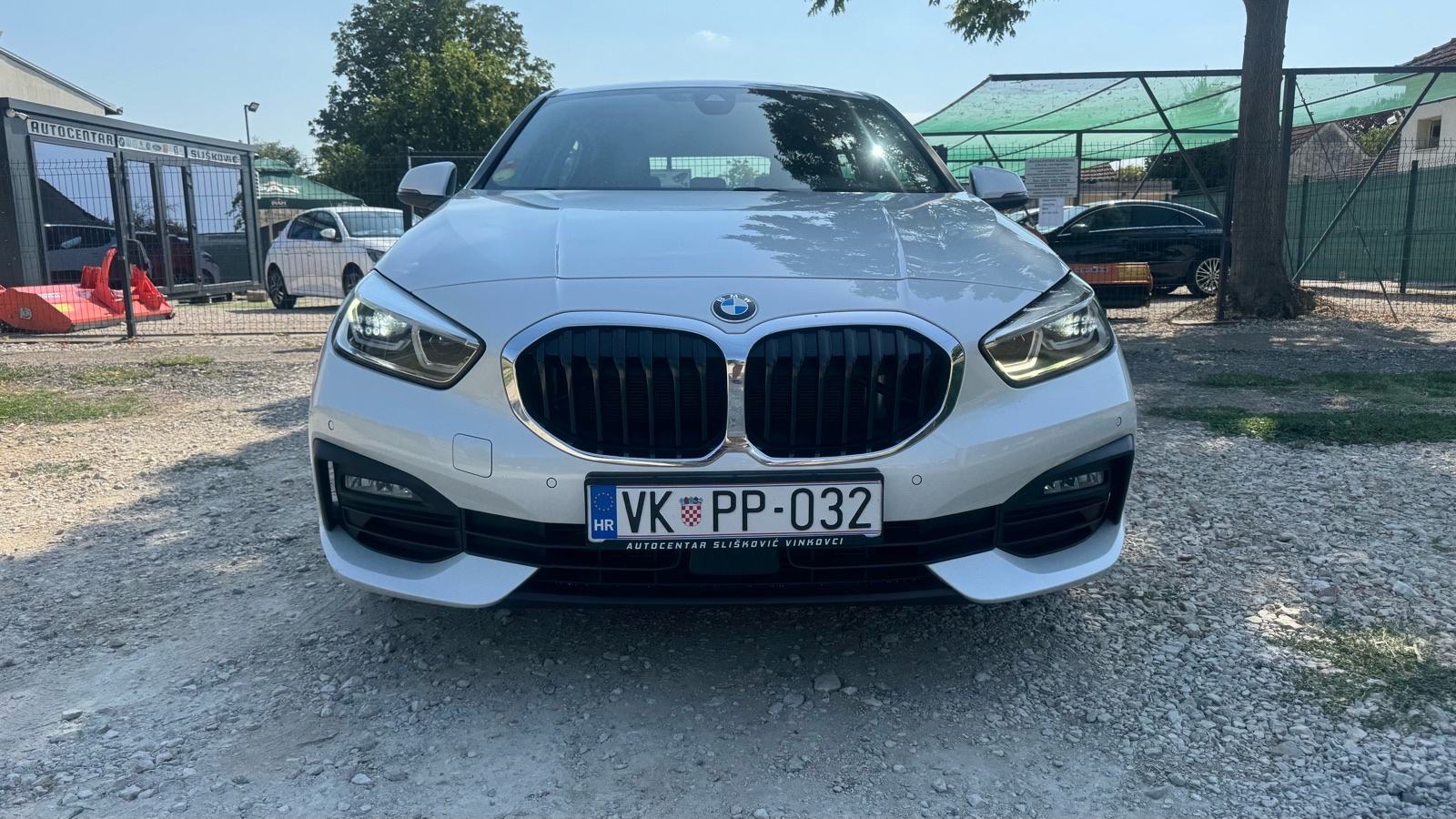 BMW 116D Advantge/Led/Navi/Kam/Leasing/Jamstvo, fotografija 6