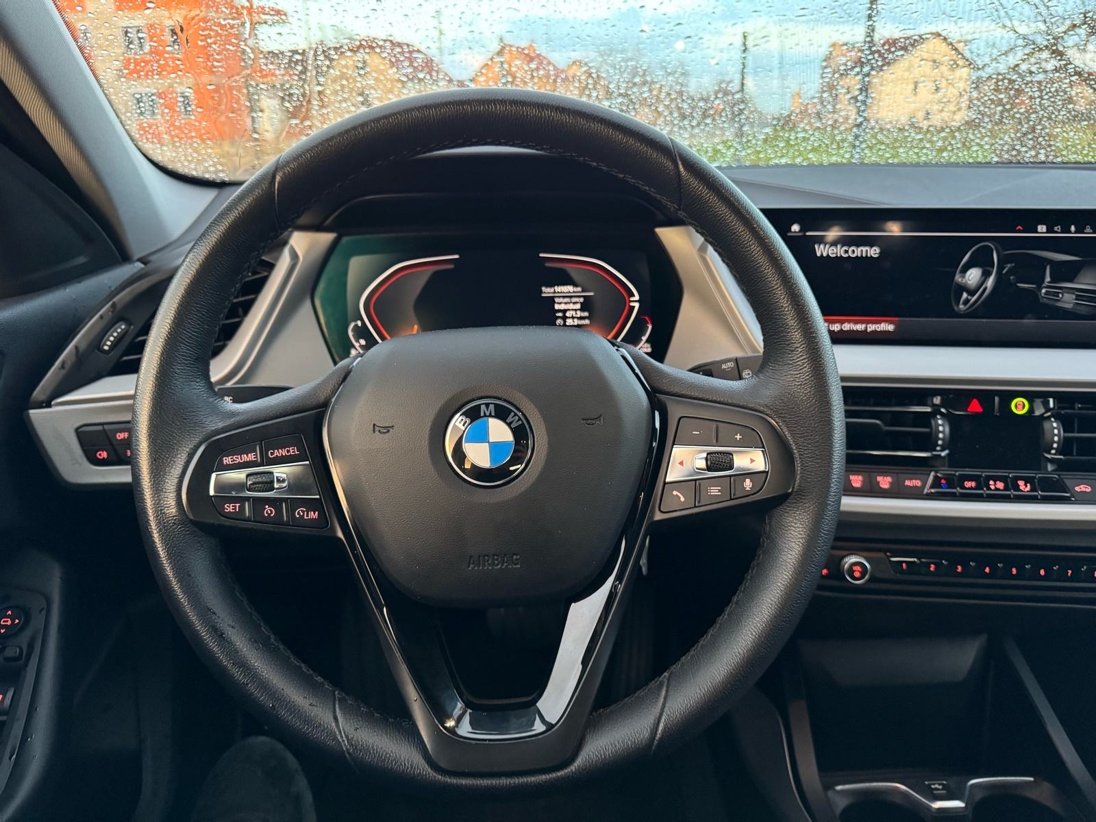 BMW 118D automatik, LED, Navi Prof, fotografija 9