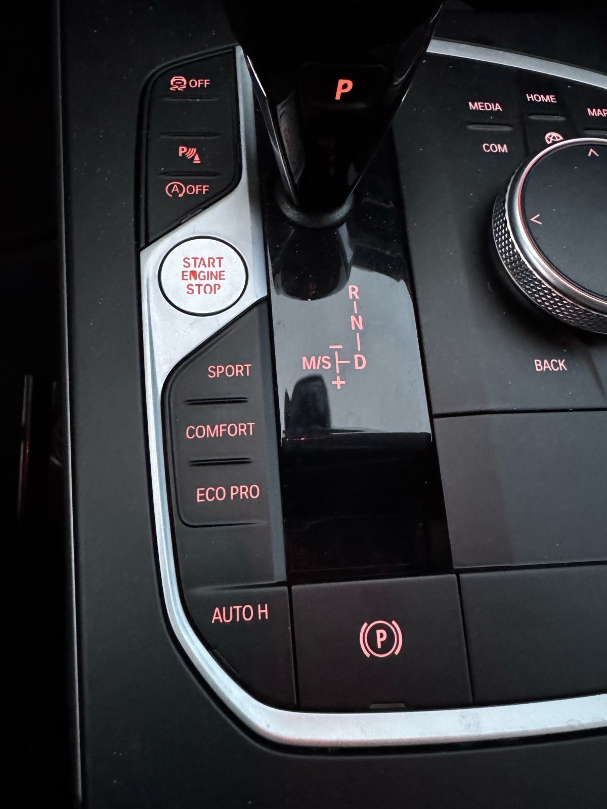 BMW 118D automatik, LED, Navi Prof, fotografija 12