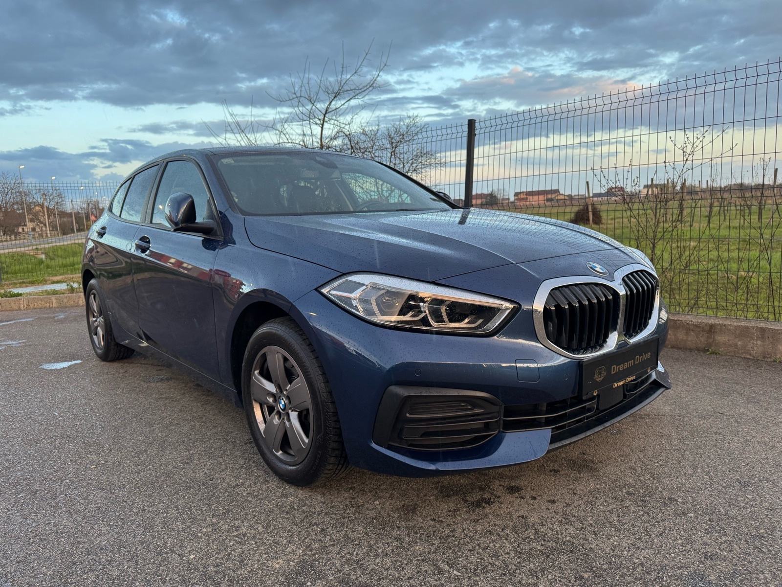 BMW 118D automatik, LED, Navi Prof, fotografija 2