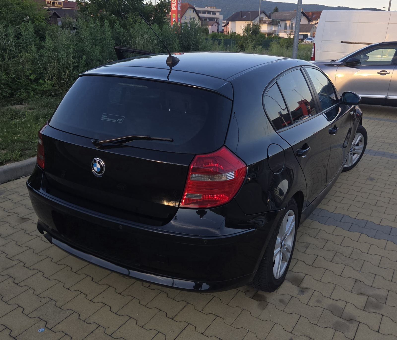BMW 118 D, 2008, REGISTRIRAN DO 01/27, TOP STANJE, pogled izvana - slika 3