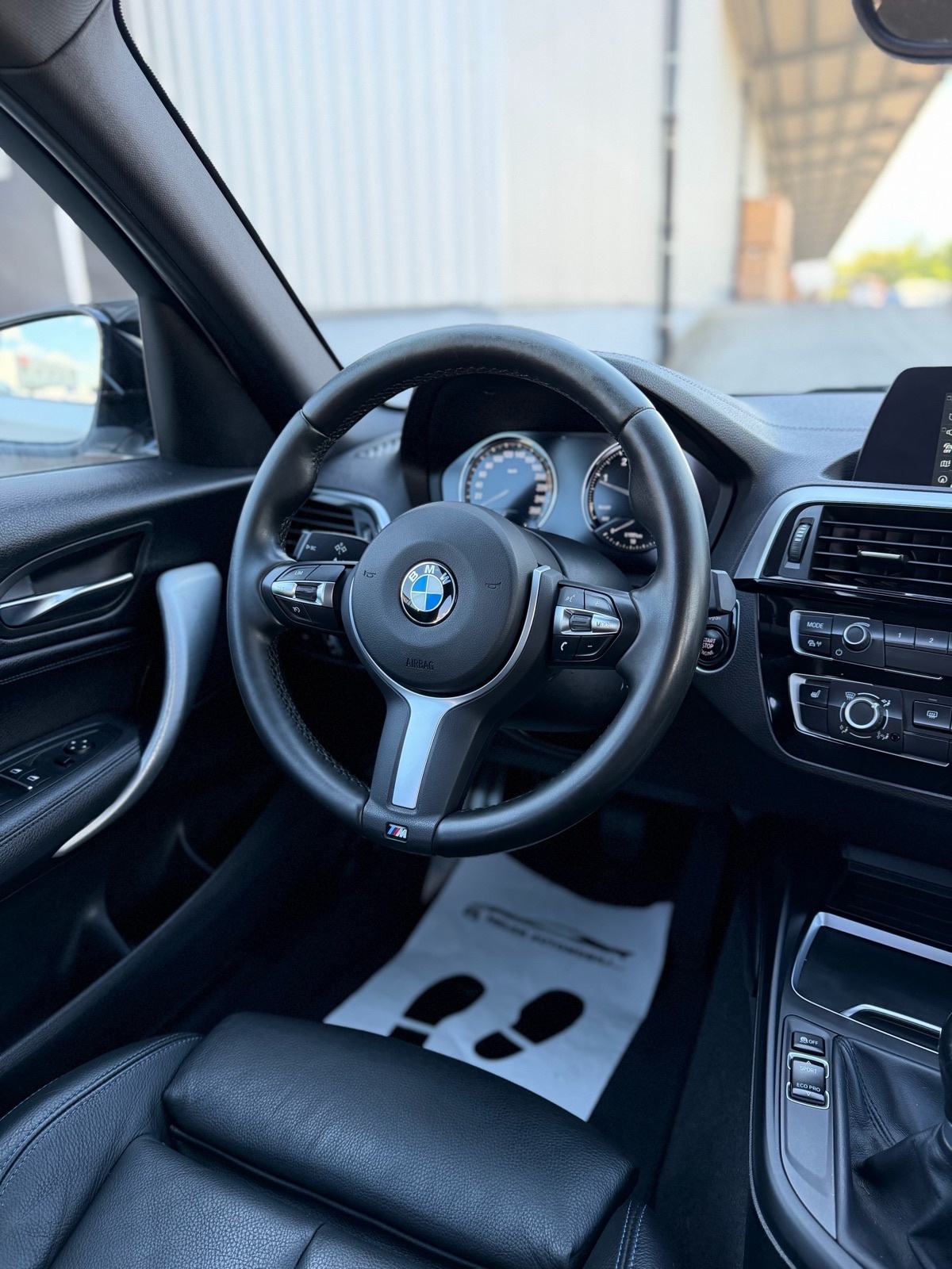 BMW 118d LCI M-Packet #LED #NAVI #PDC, fotografija 15