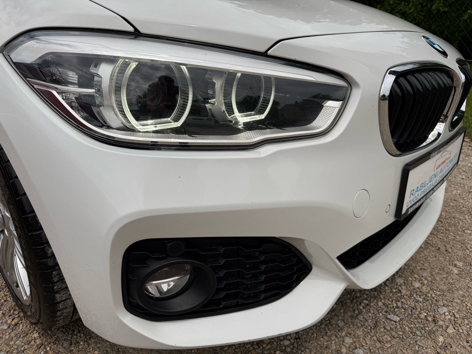 BMW 118d M PAKET-FULL-KAMERA-NAVI-LED-TEMP-NEMA 5%, pogled izvana - slika 5