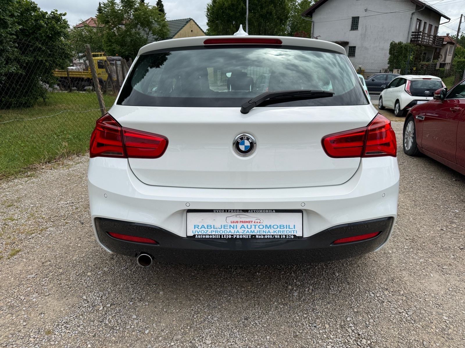 BMW 118d M PAKET-FULL-KAMERA-NAVI-LED-TEMP-NEMA 5%, fotografija 7