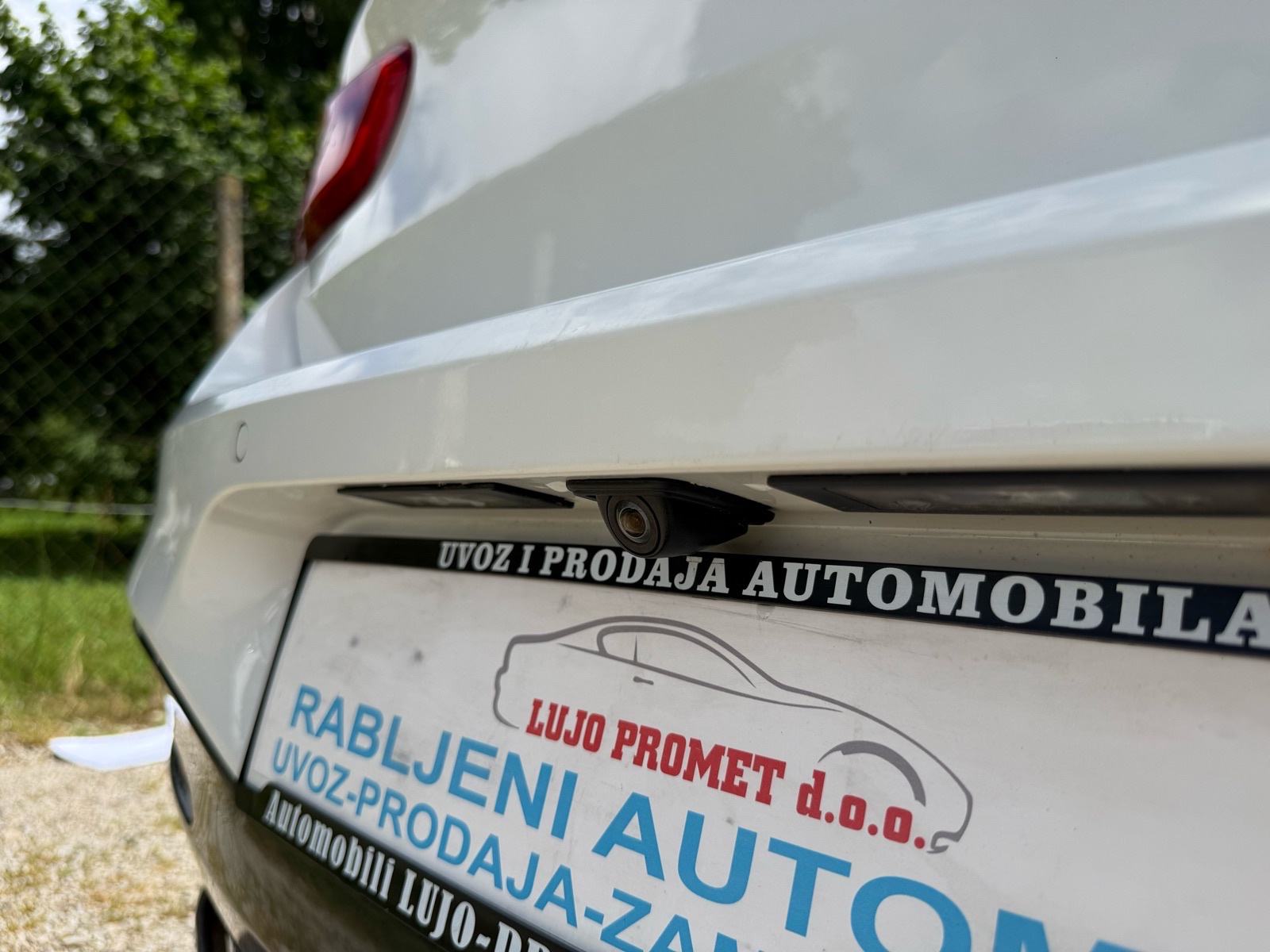 BMW 118d M PAKET-FULL-KAMERA-NAVI-LED-TEMP-NEMA 5%, fotografija 9