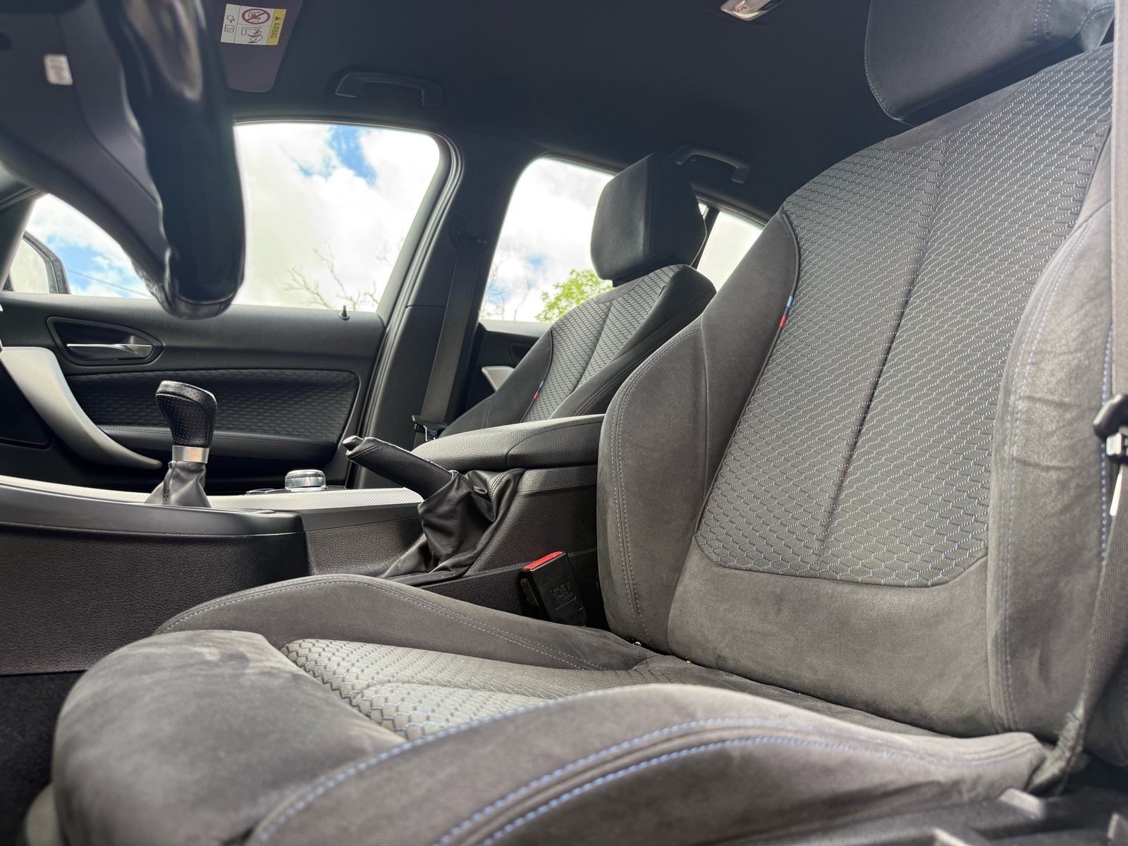 BMW 118d M PAKET-FULL-KAMERA-NAVI-LED-TEMP-NEMA 5%, fotografija 11