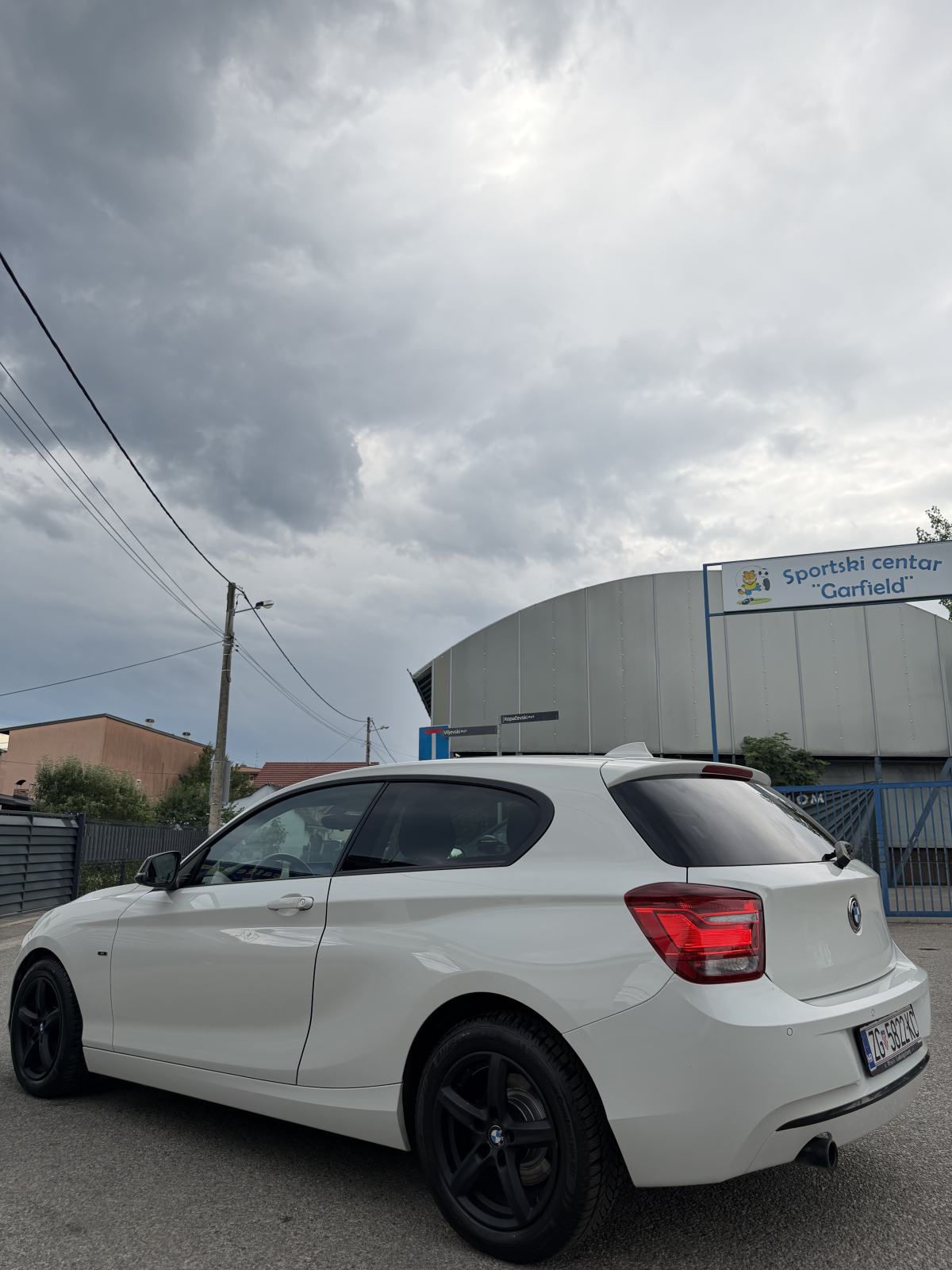 BMW 118d *SPORT LINE*REG.11/26 NOVI SET LANCA/SVI SERVISI BMW!XENON, fotografija 5